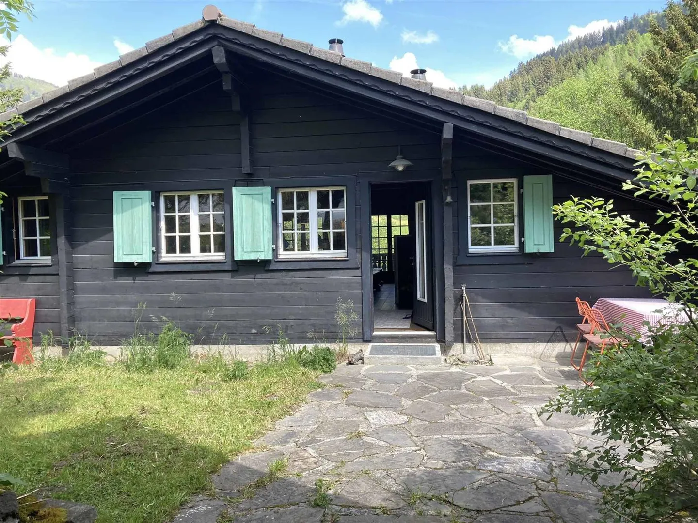 «Ideal gelegenes 4,5-Zimmer-Maisonette-Chalet / -Wohnung zum Verkauf in Morgins» - Foto 2 von 13