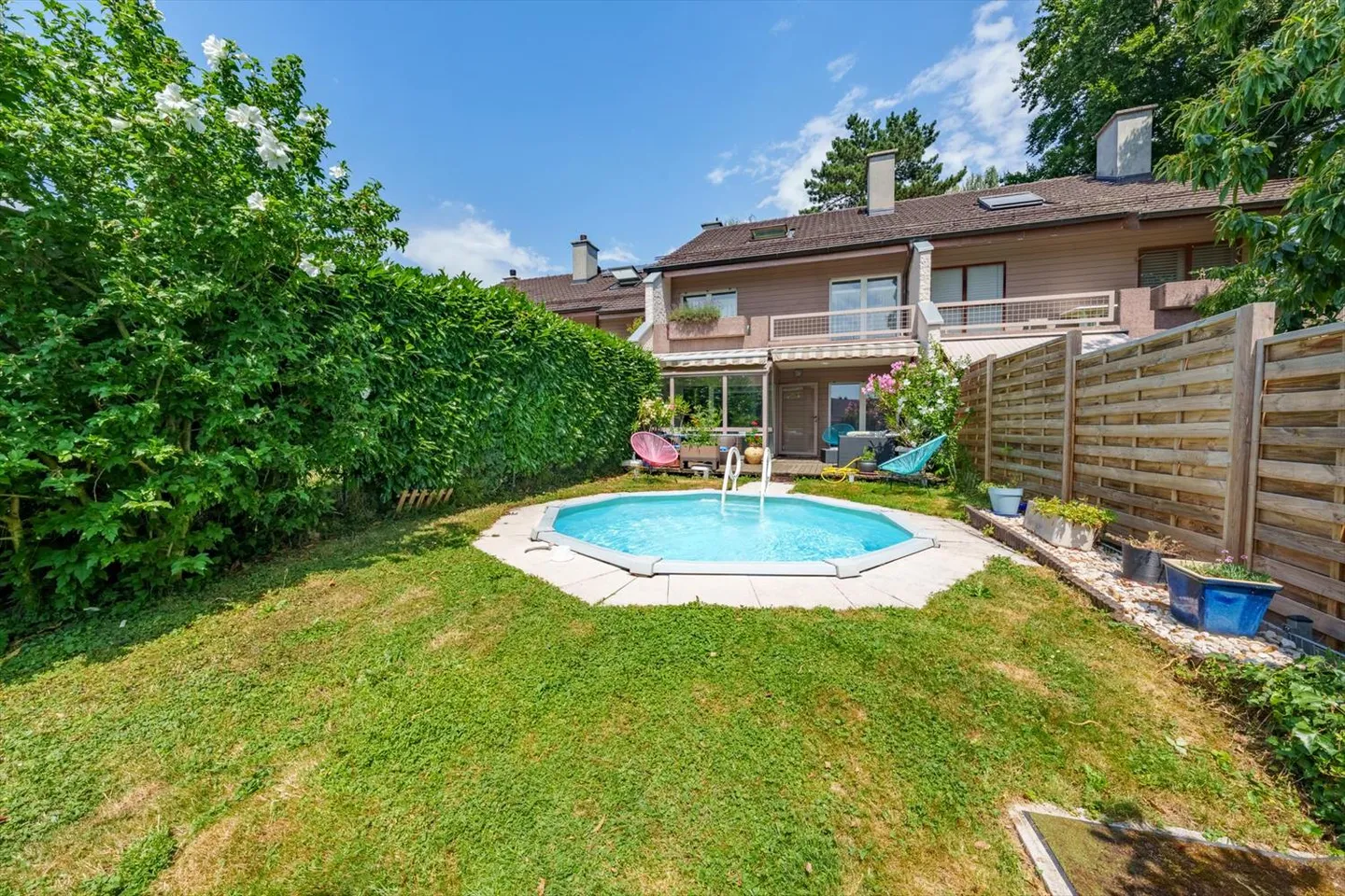 Villa mitoyenne de 6.5 pièces à Renens - Photo 3 sur 9