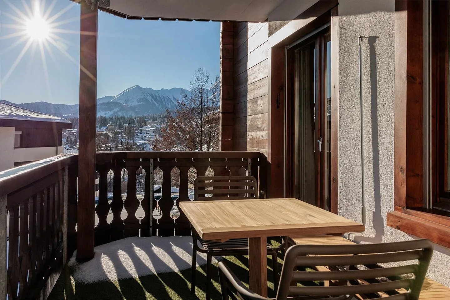 Gioiello per le vacanze con sauna e vista | nel centro del villaggio di Flims - Foto 10 di 15