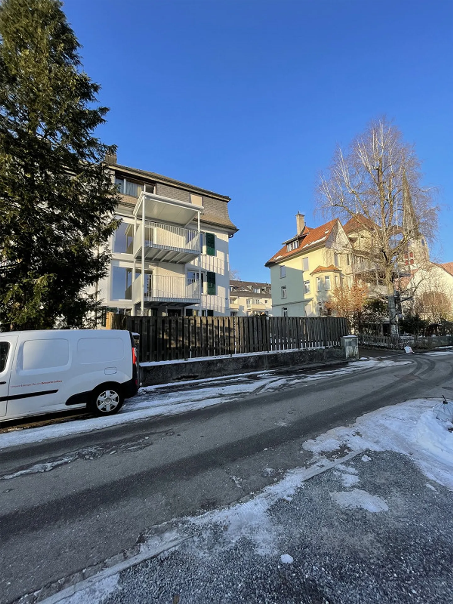 partially renovated, beautiful old apartment ground floor - Photo 1 of 22