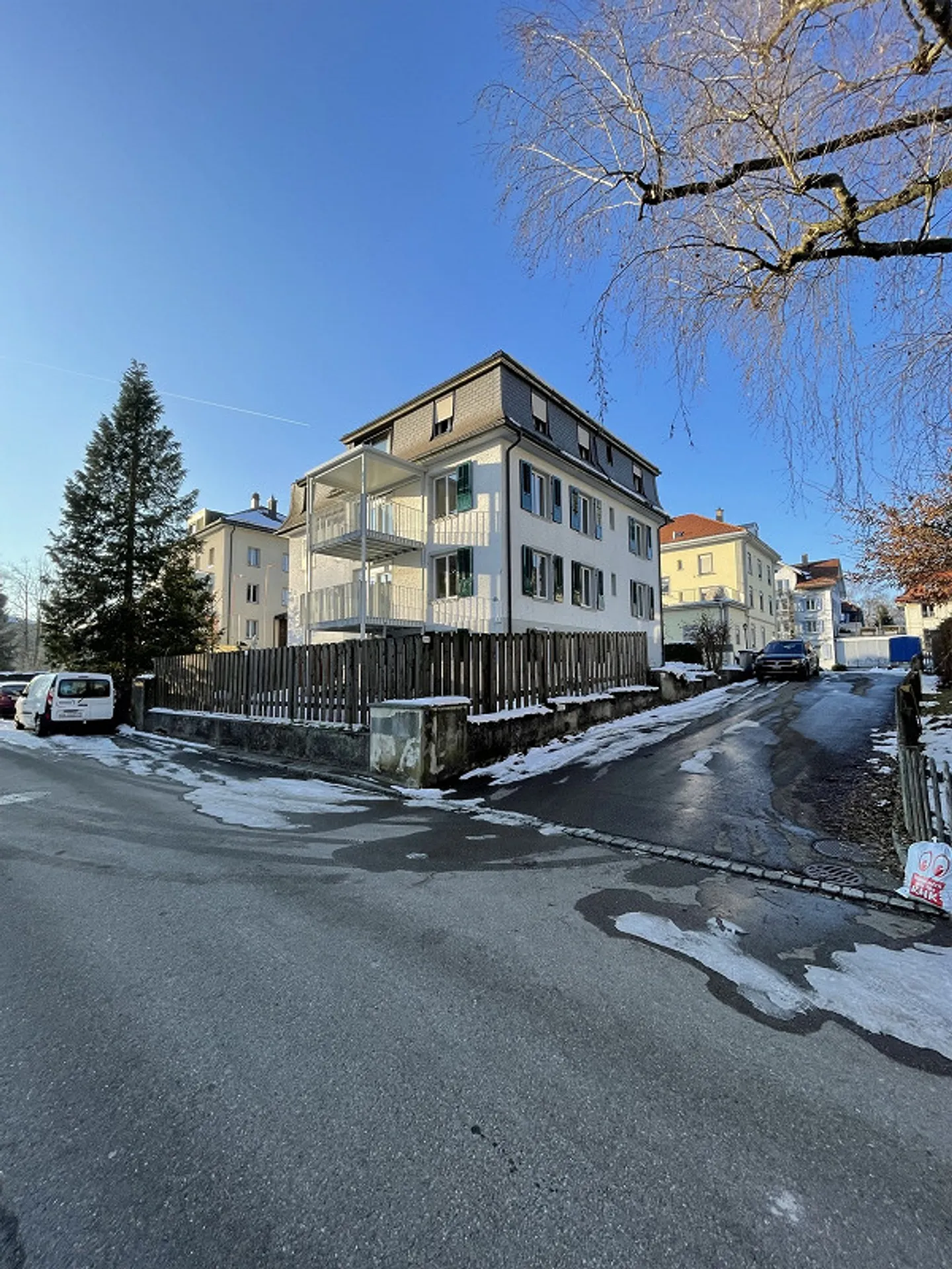 partially renovated, beautiful old apartment ground floor - Photo 2 of 22