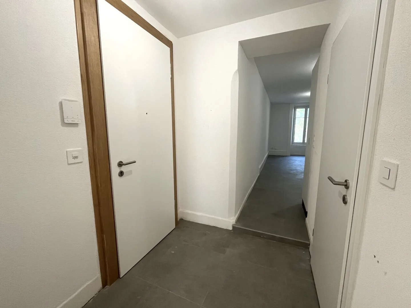 Charmant appartement 2 pièces avec jardin - Photo 7 sur 9