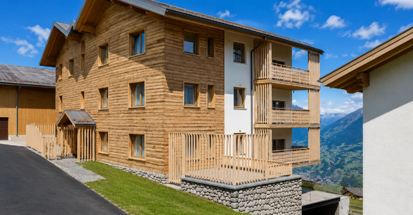 Superb apartment with large terrace - Photo 3 of 7
