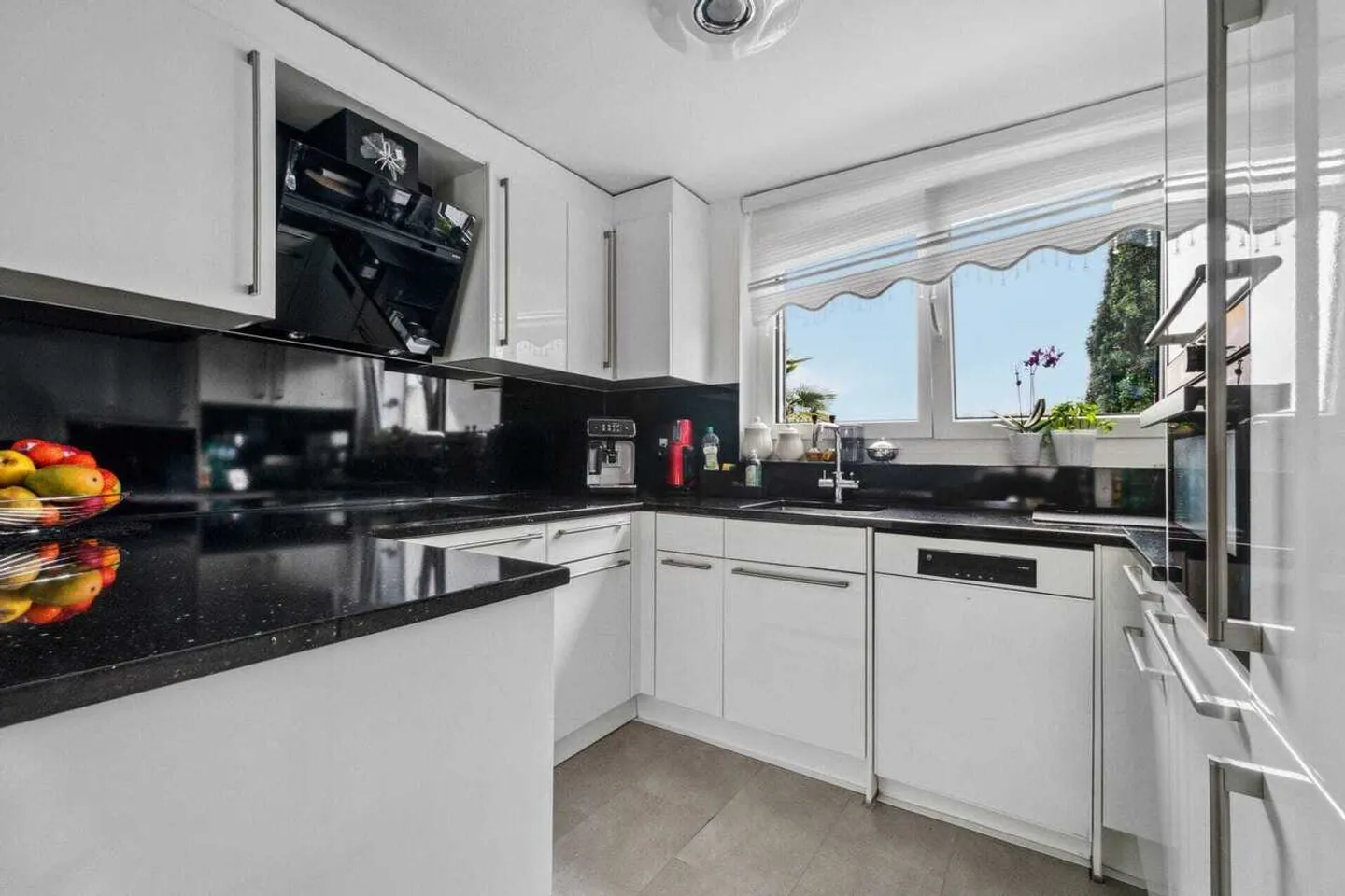 Charmantes 5.5-Zimmer Haus in Giebenach kaufen - Foto 1 von 13