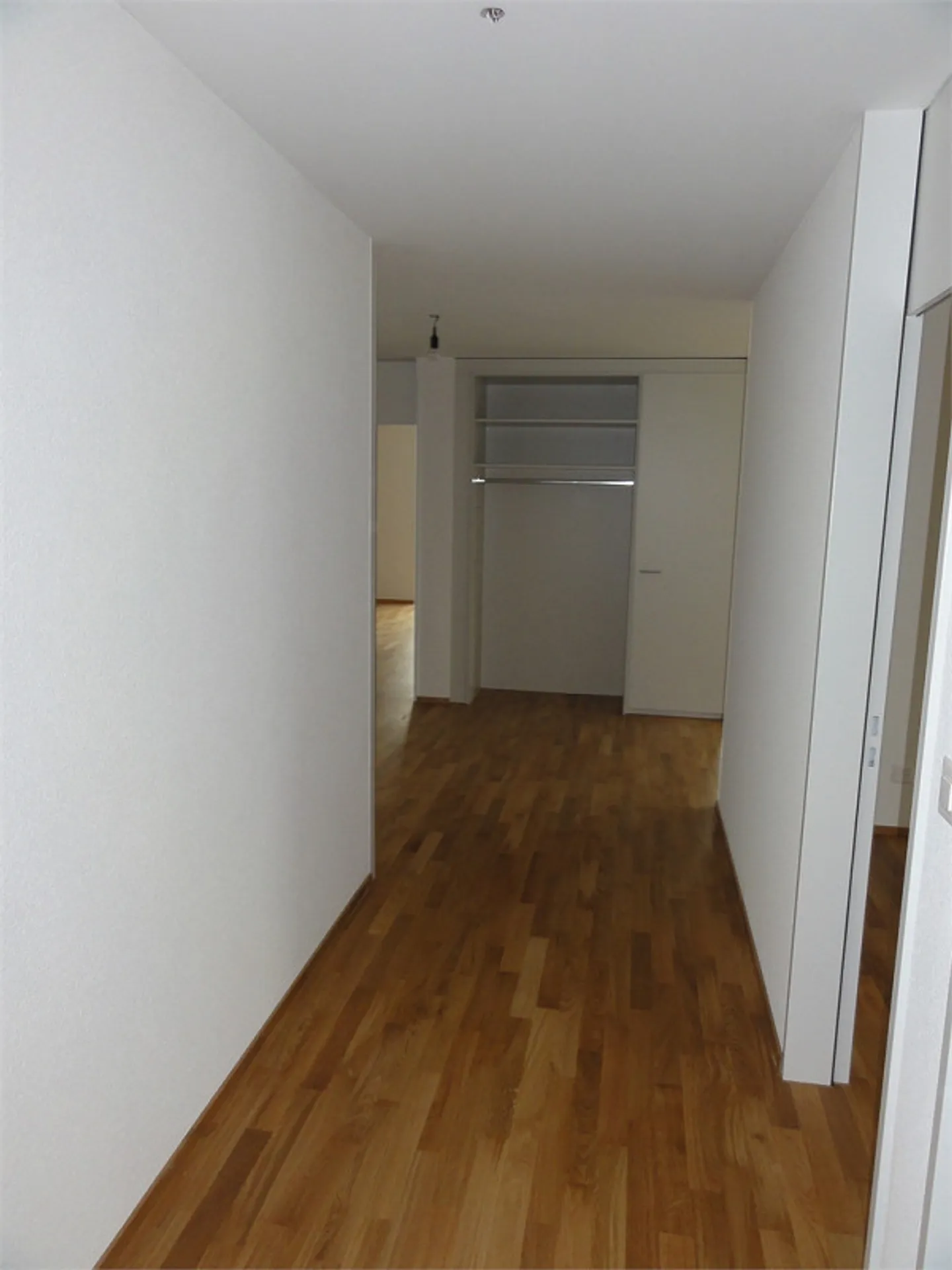 Modernes 4.5 Zimmer Apartment - Foto 12 von 14