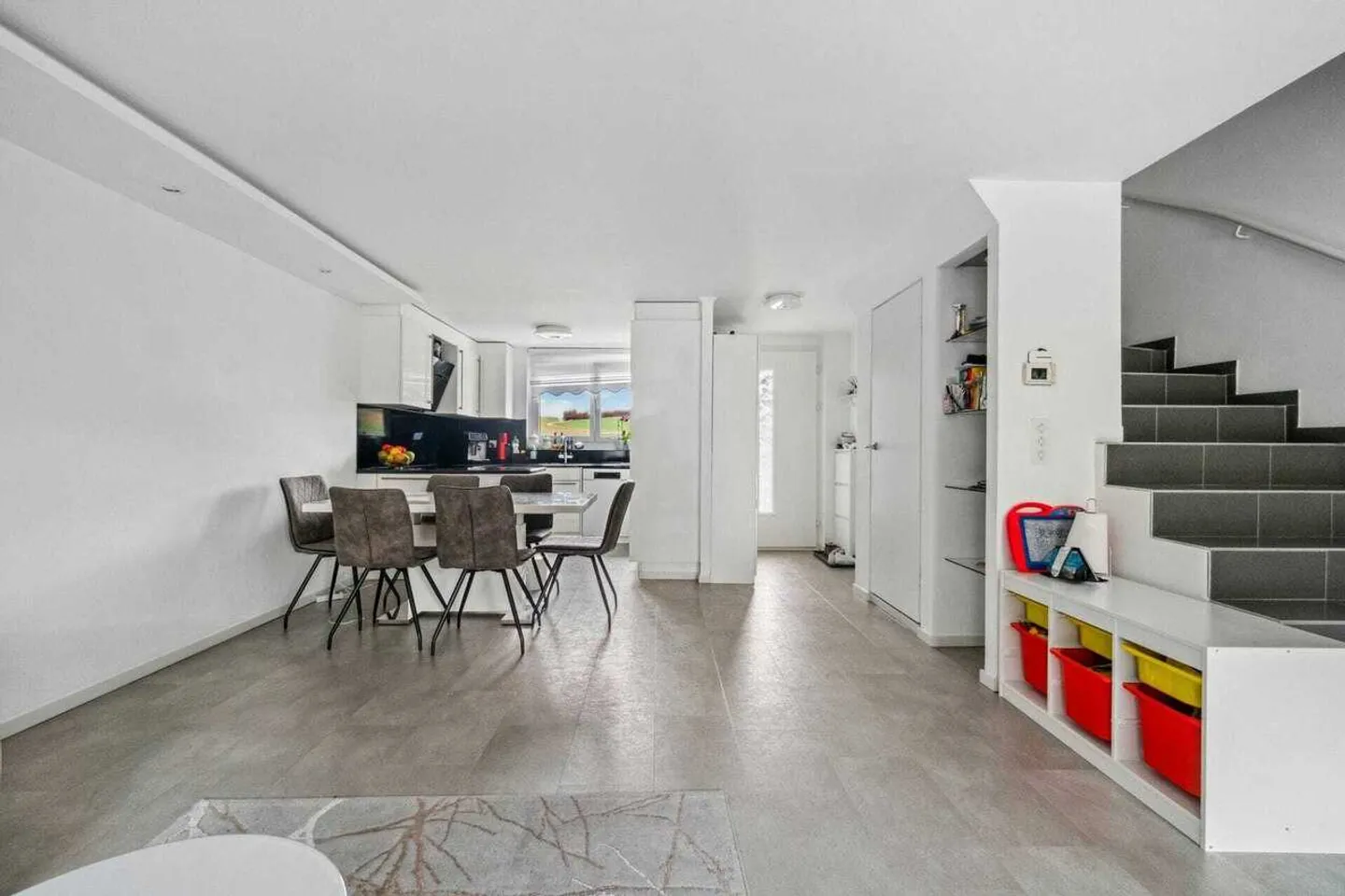 Charmantes 5.5-Zimmer Haus in Giebenach kaufen - Foto 4 von 13