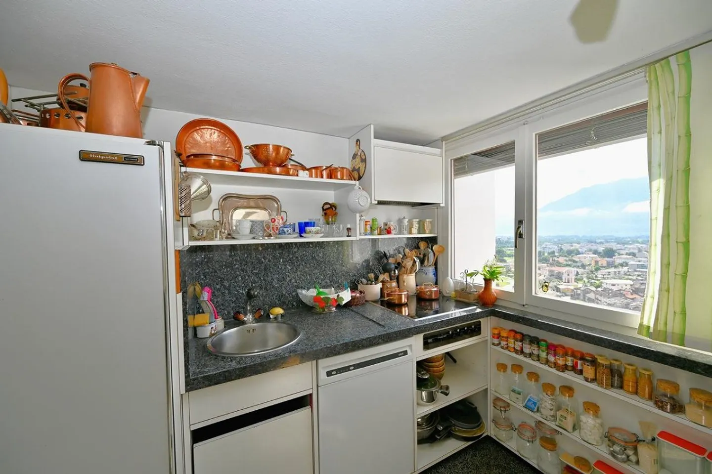 VILLA NID D'AQUILA. PROPRIÉTÉ SPÉCIALE POUR DES PERSONNALITÉS SPÉCIALES - Photo 7 sur 12