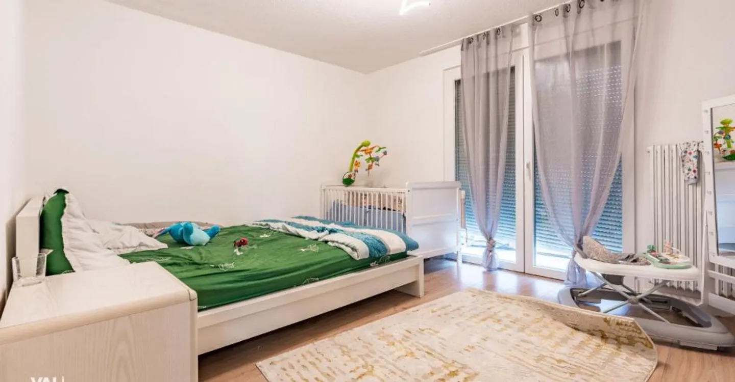 Sunny Perspectives in Salgesch - Renovated Apartment with Charm and Comfort - Photo 5 of 13