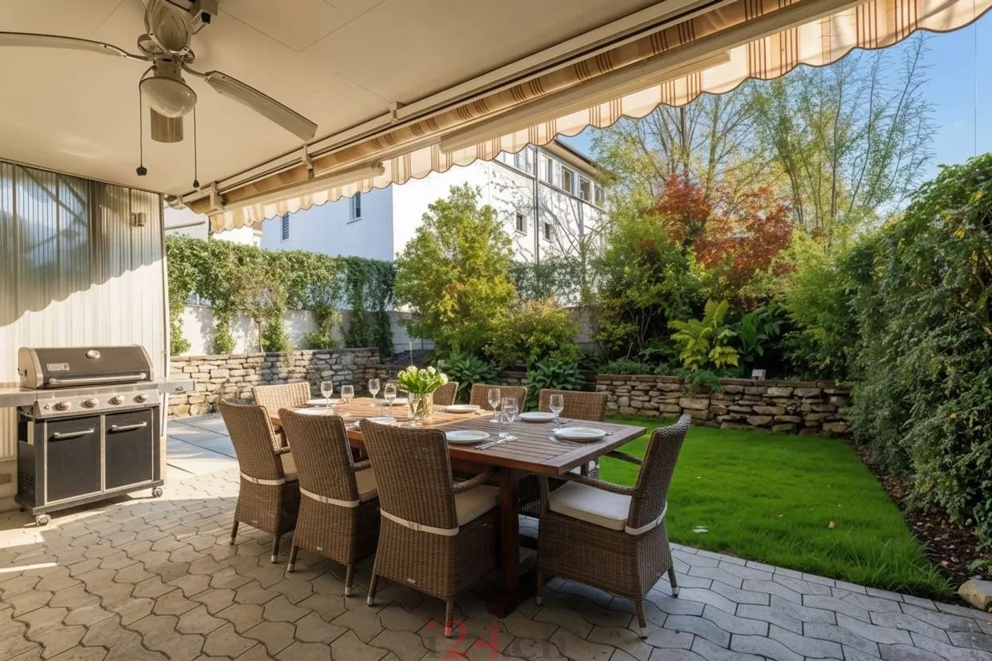 Space for the whole family? Large 5.5-room corner house with garden and terrace - Photo 5 of 12