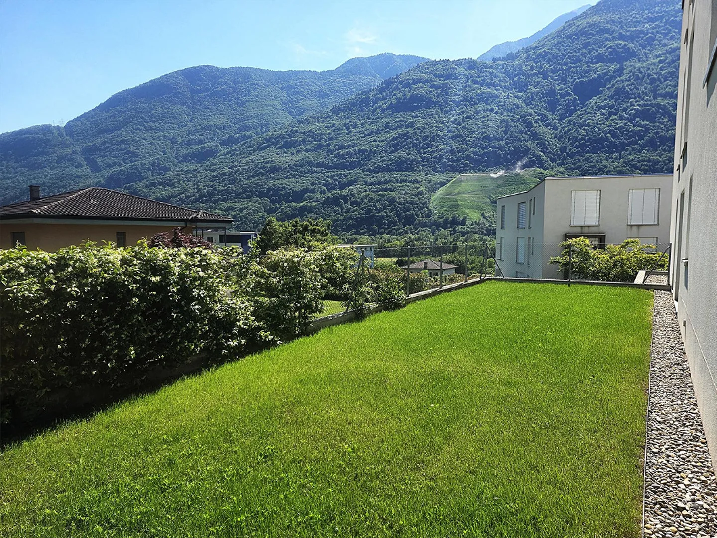 Appartamento 4.5 locali con giardino a Claro - Photo 2 sur 15