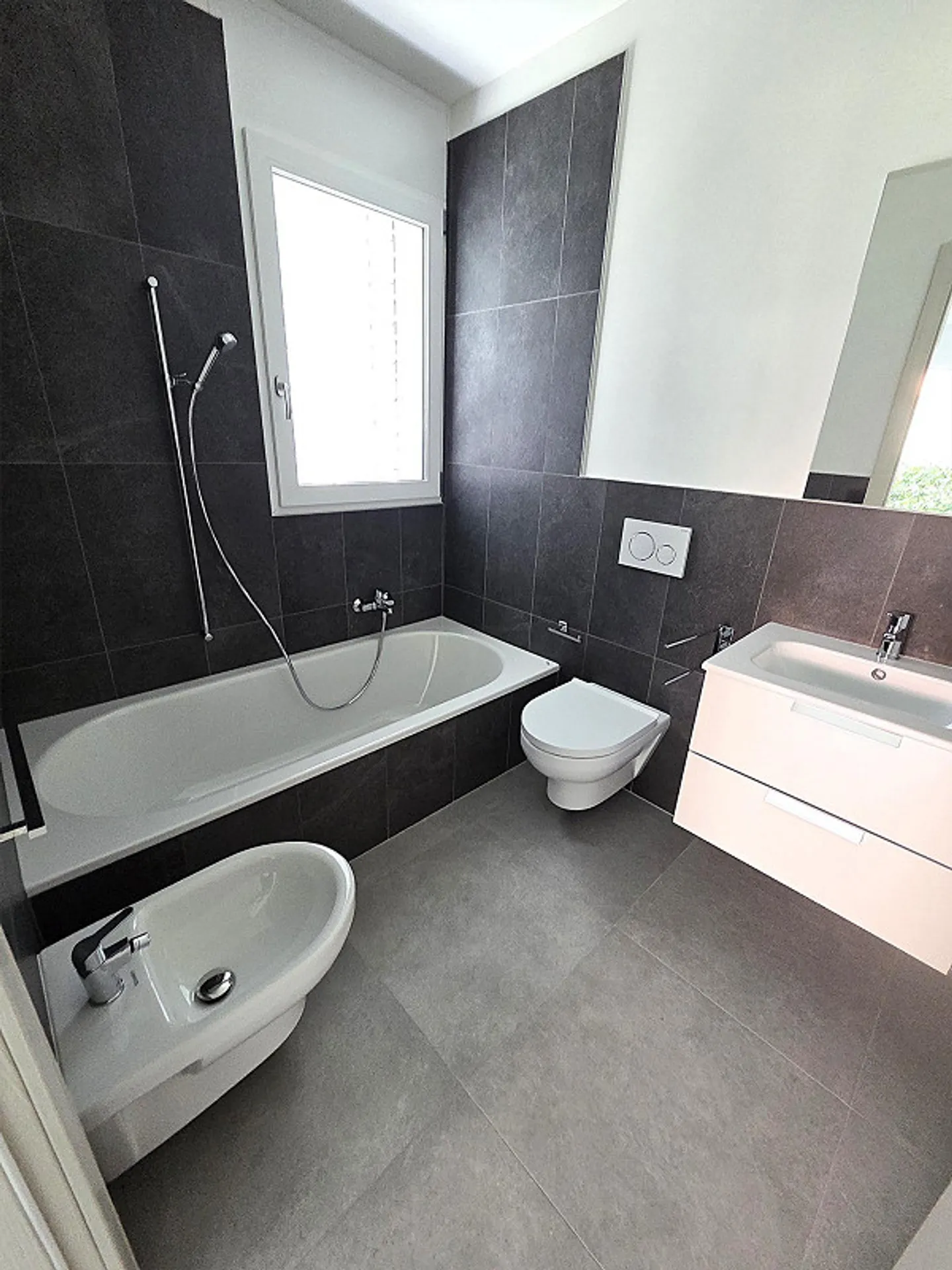 Appartamento 4.5 locali con giardino a Claro - Photo 9 sur 15