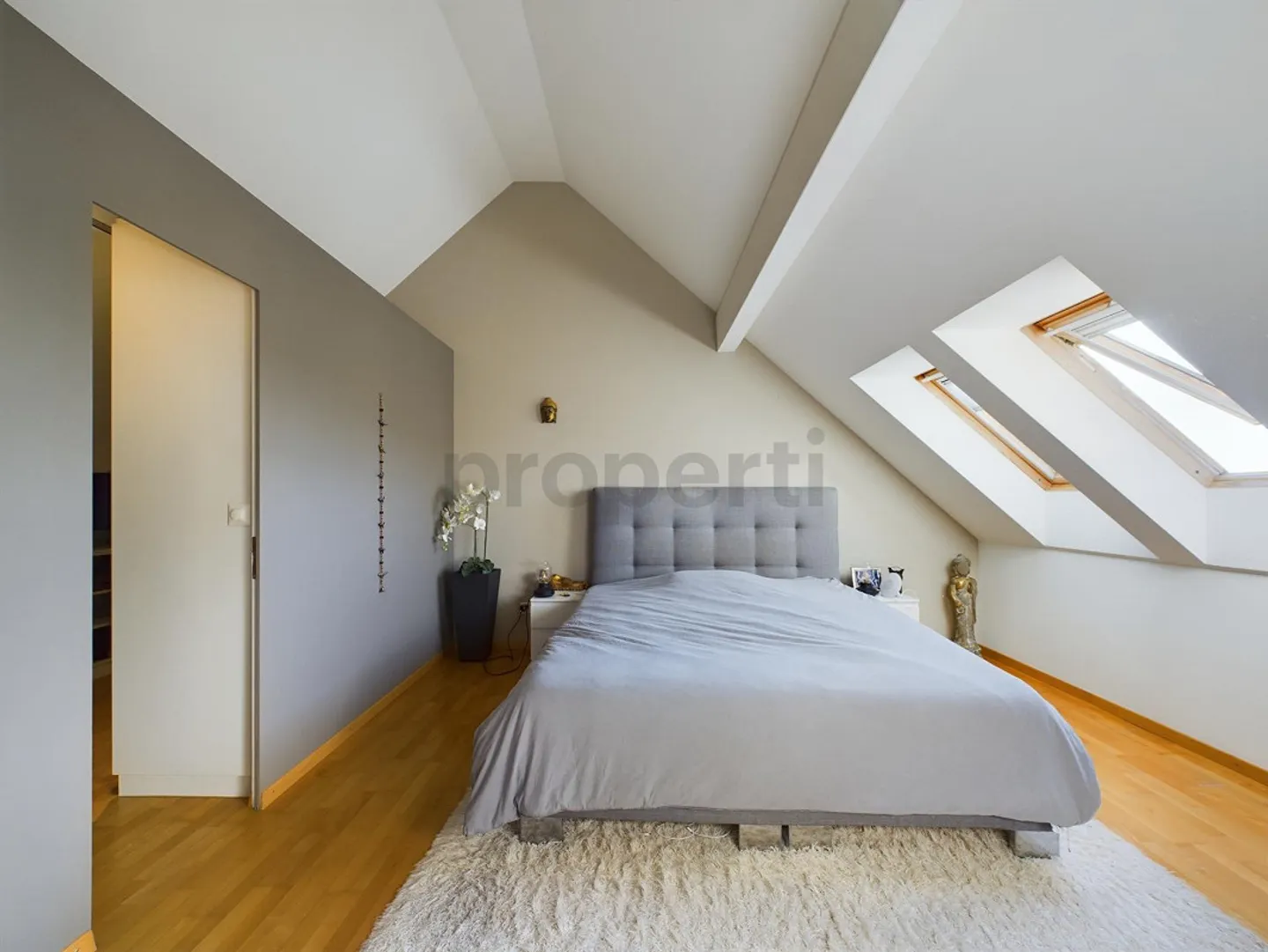 Casa bifamiliare con 6,5 stanze nel popolare Bonstetten - Foto 5 di 13