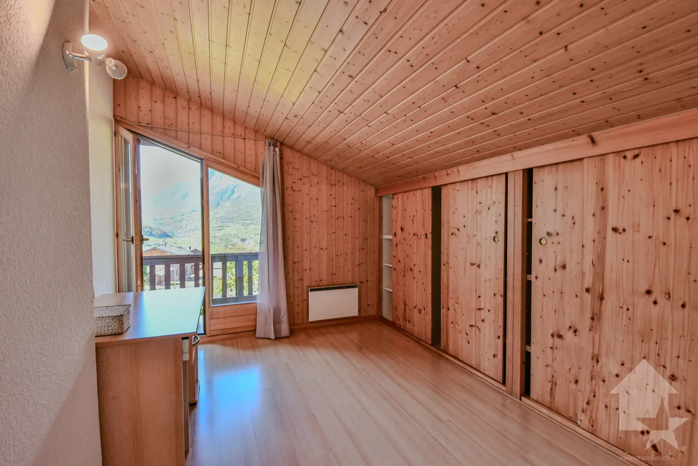 DA PRENDERE - Casa di charme nel cuore del Val de Bagnes - Foto 9 di 15