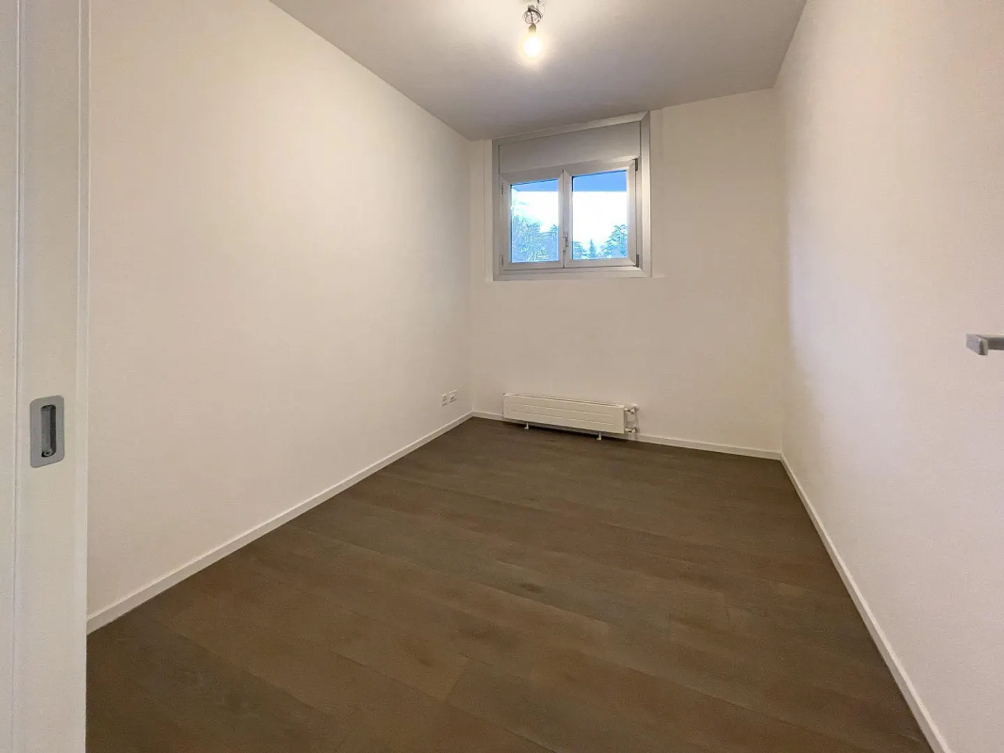 Appartamento ristrutturato con vista lago - Foto 9 di 15