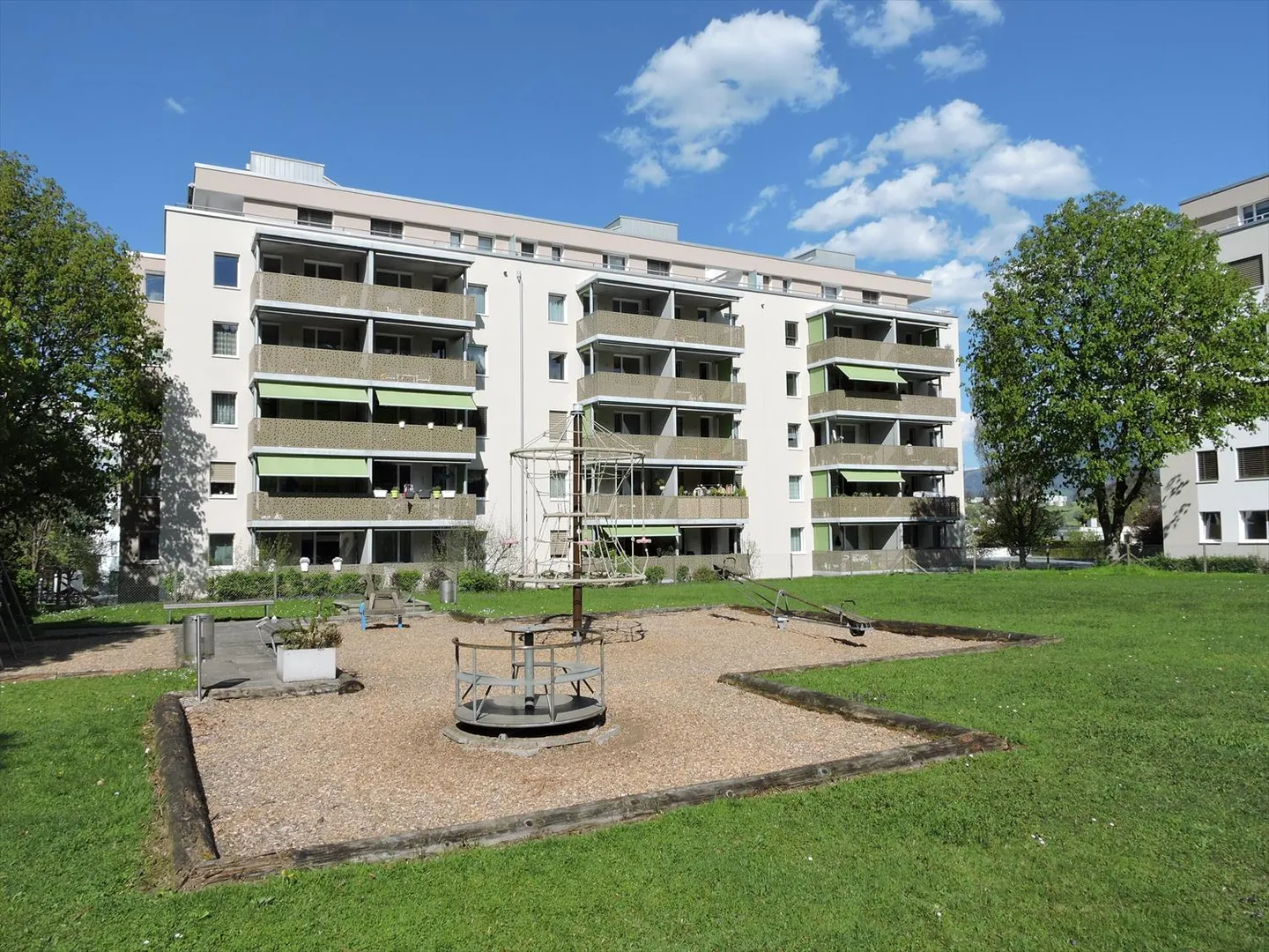 Ihr neues Zuhause in Seenähe - Foto 1 von 9