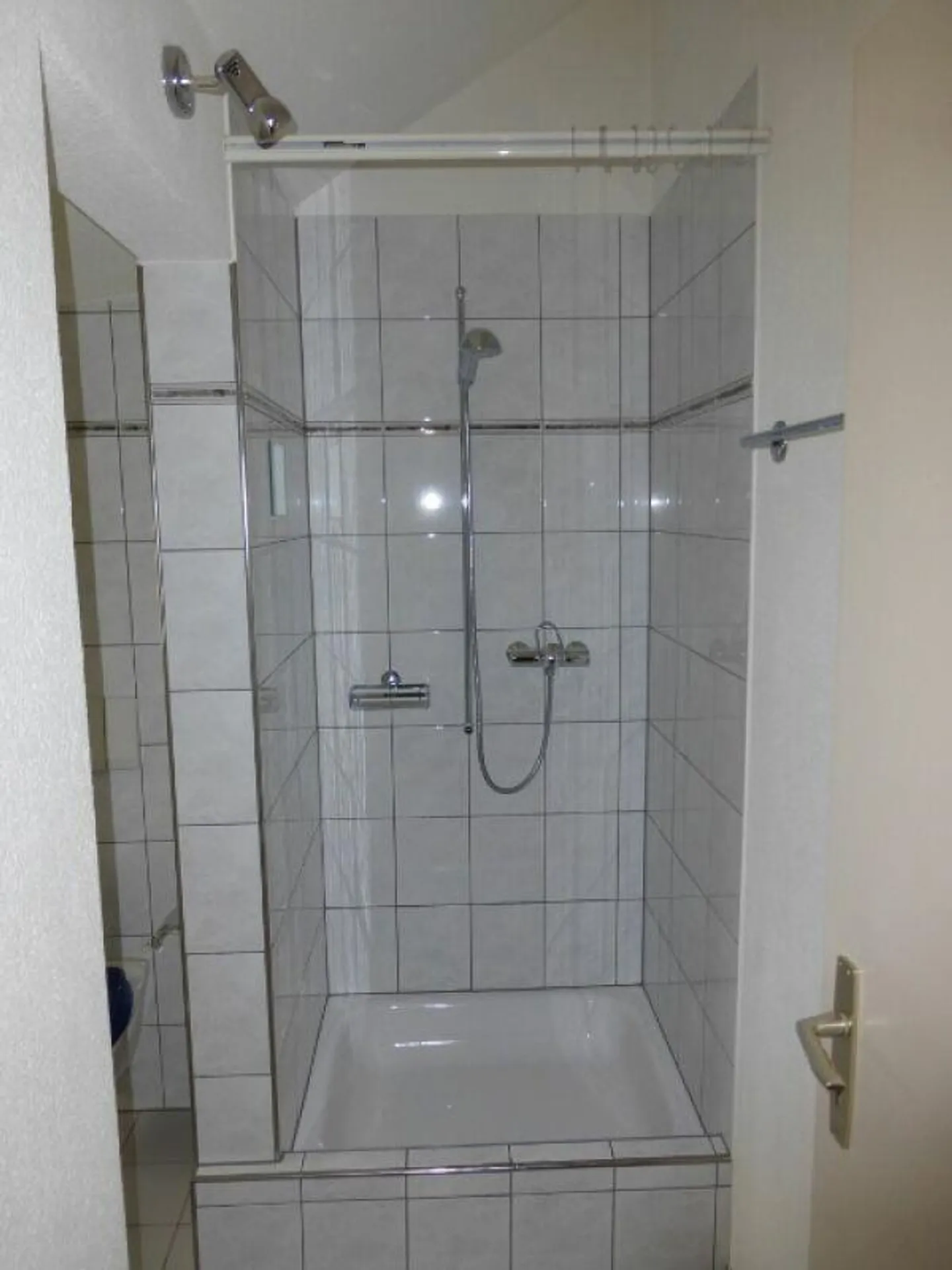 Appartement central 2.5 pièces - Photo 7 sur 8