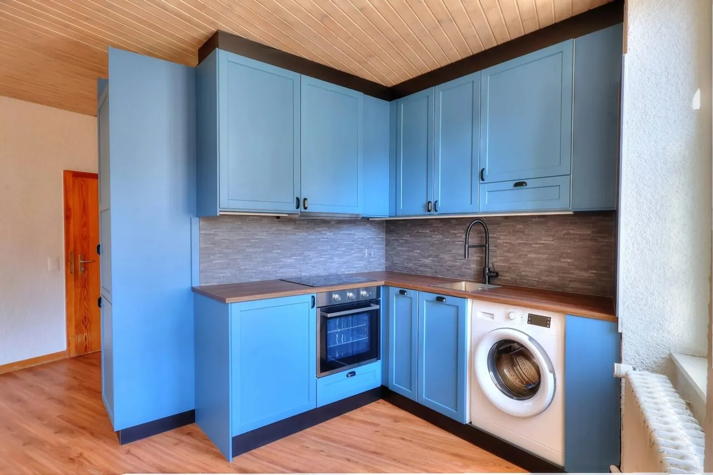 Sion | Im Herzen der Altstadt, gemütliches Dachstudio - Foto 9 von 10