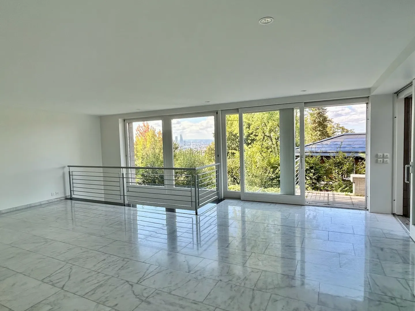 Appartamento esclusivo di 6,5 stanze su due livelli con vista a Riehen - Foto 5 di 24