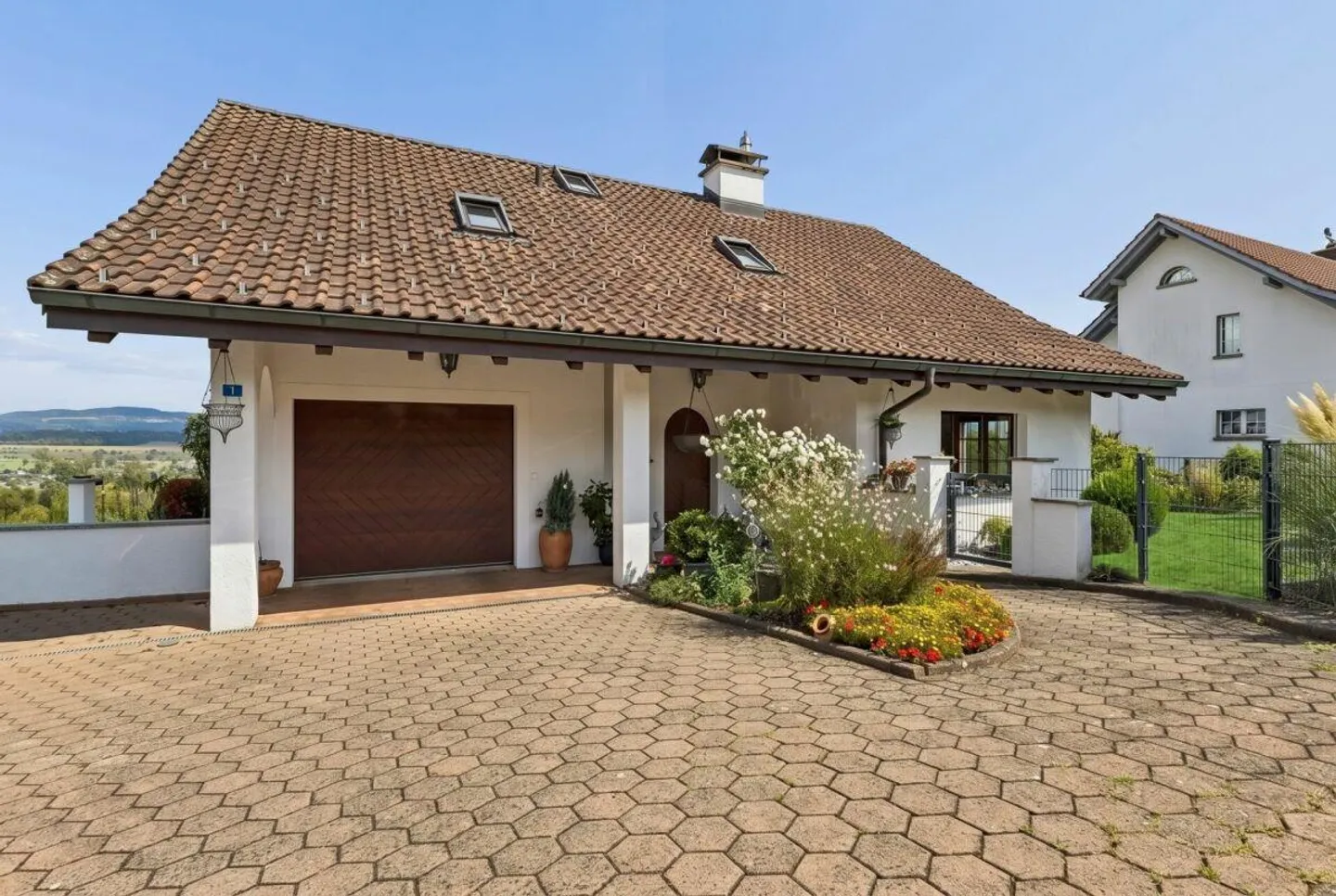 Casa unifamiliare a Mühlau con giardino da sogno - Foto 2 di 31