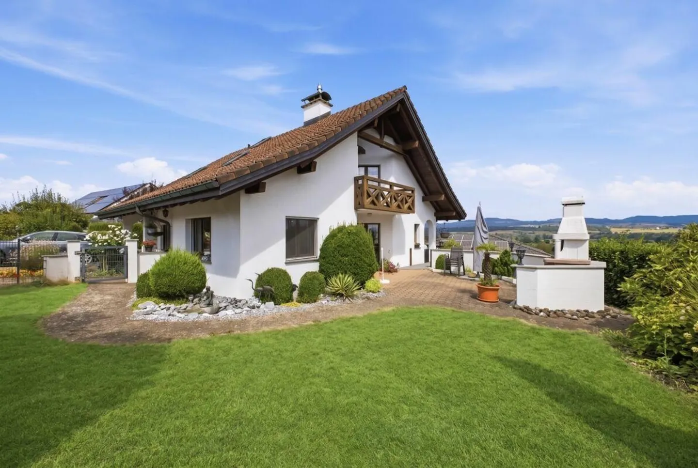 Casa unifamiliare a Mühlau con giardino da sogno - Foto 1 di 31