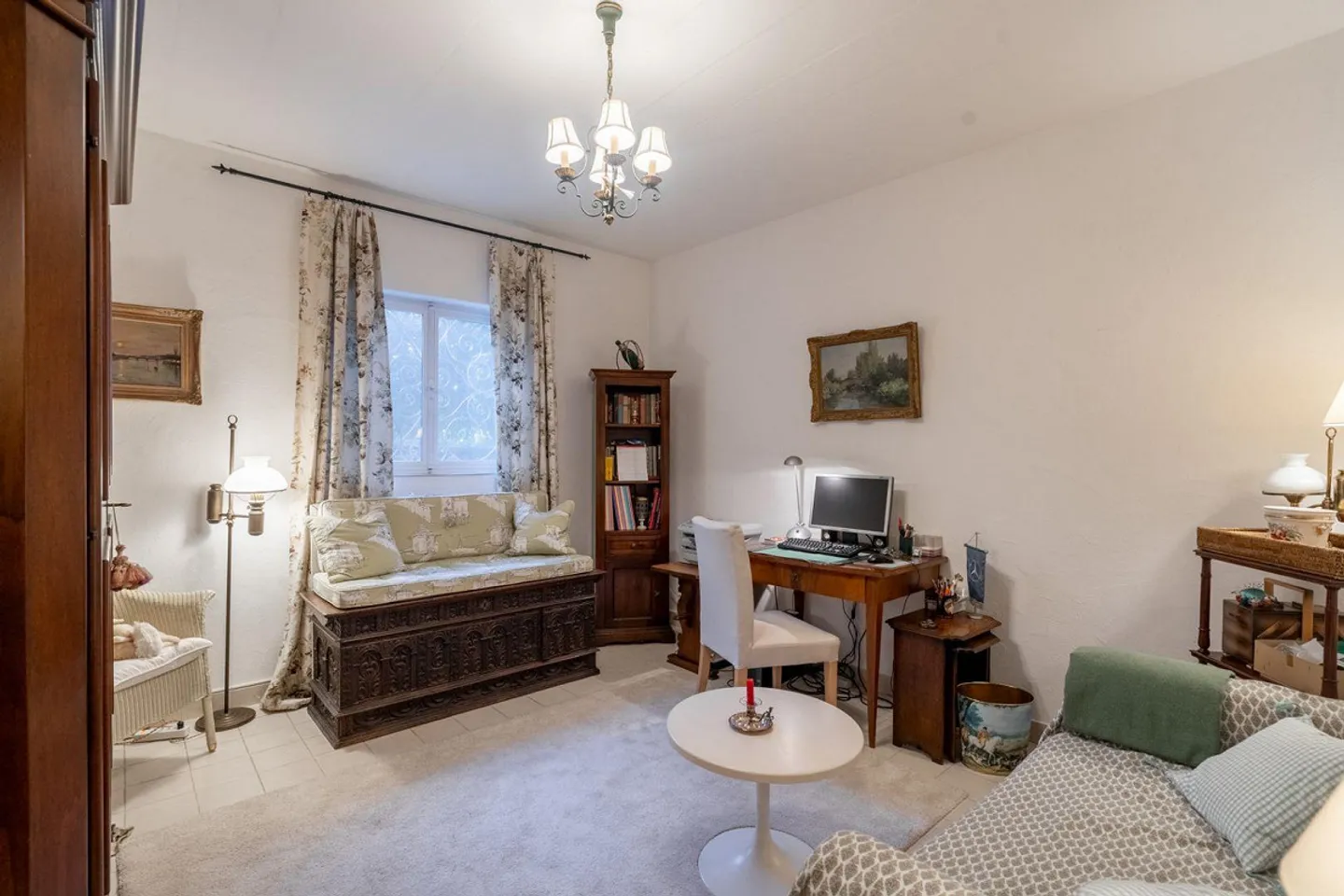 VILLA BIFAMILIARE MEDITERRANEA IN CONTESTO RESIDENZIALE CON VISTA L... - Foto 11 di 13