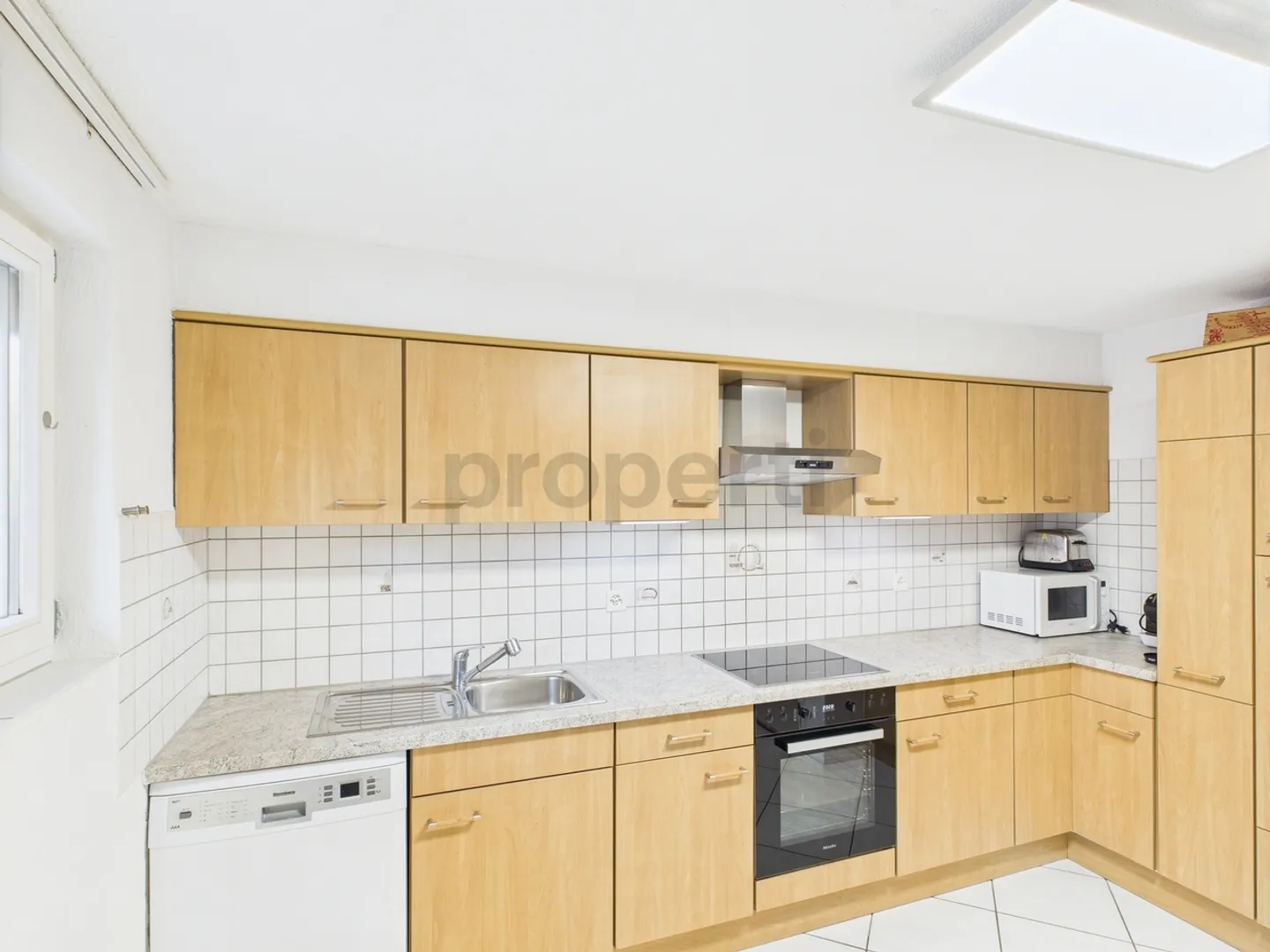 Familienfreundliche Maisonette-Wohnung in Zeihen (AG)  auf Wunsch teilmöbliert! - Foto 4 von 13