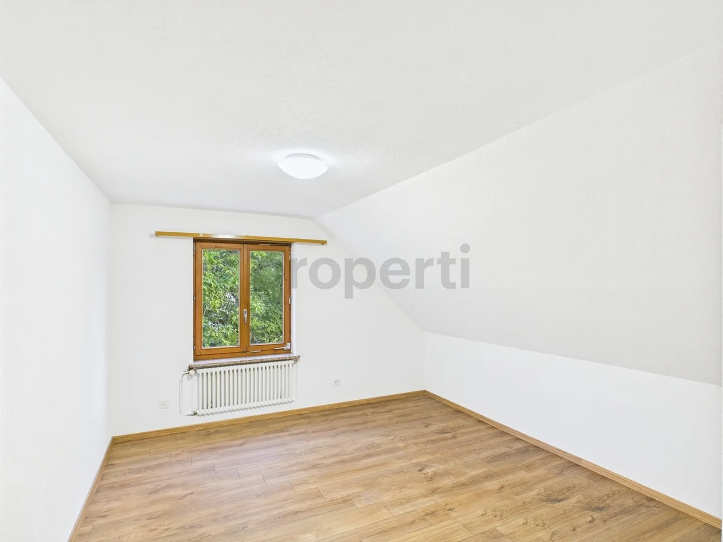 Familienfreundliche Maisonette-Wohnung in Zeihen (AG)  auf Wunsch teilmöbliert! - Foto 6 von 13