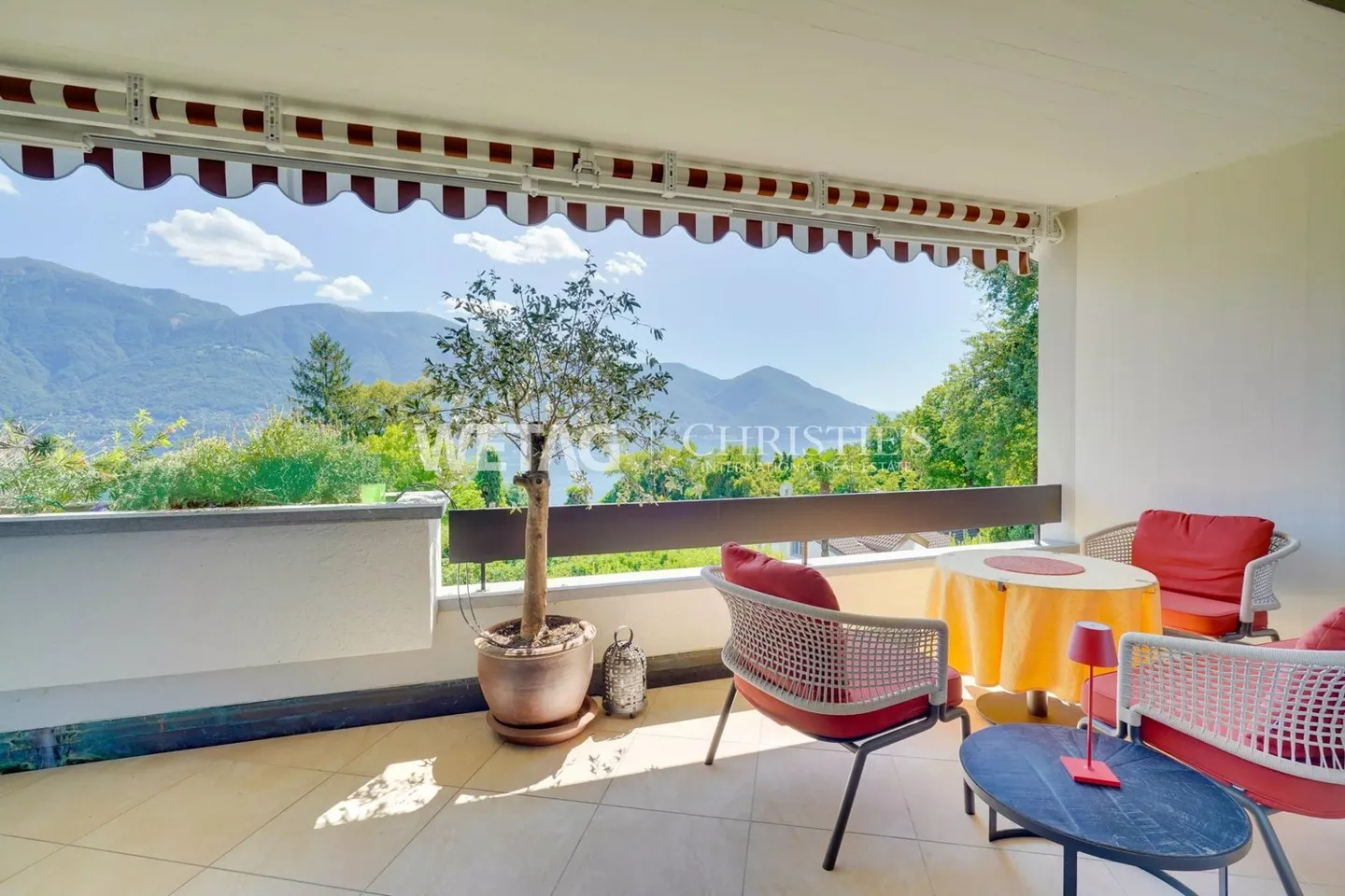 Penthouse exclusif et spacieux avec vue panoramique sur le lac à Ascona à vendre - Photo 2 sur 13