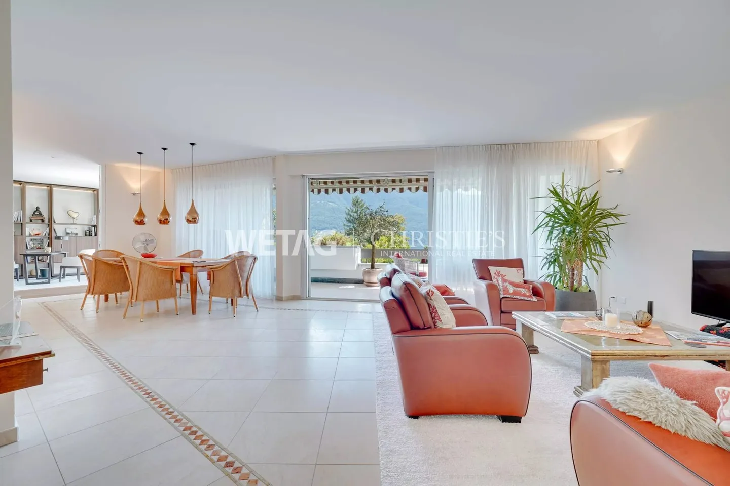 Penthouse exclusif et spacieux avec vue panoramique sur le lac à Ascona à vendre - Photo 3 sur 13