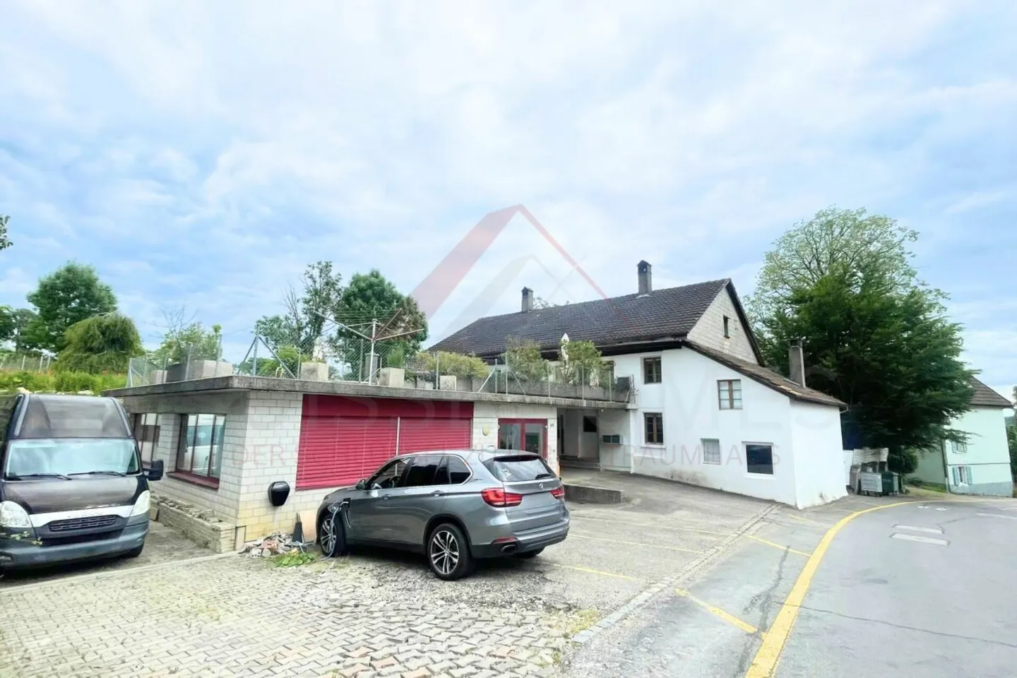 Maison spacieuse à deux générations à Grenchen - 14,5 pièces, grand terrain et potentiel polyvalent - Photo 21 sur 21