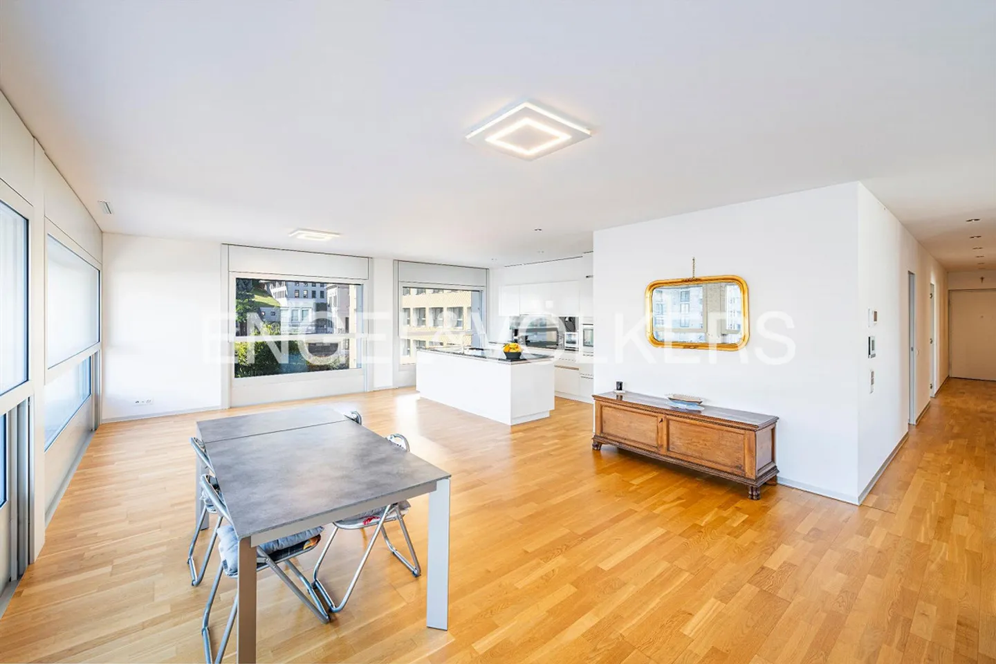 Appartamento moderno nel cuore di Paradiso - Foto 4 di 13