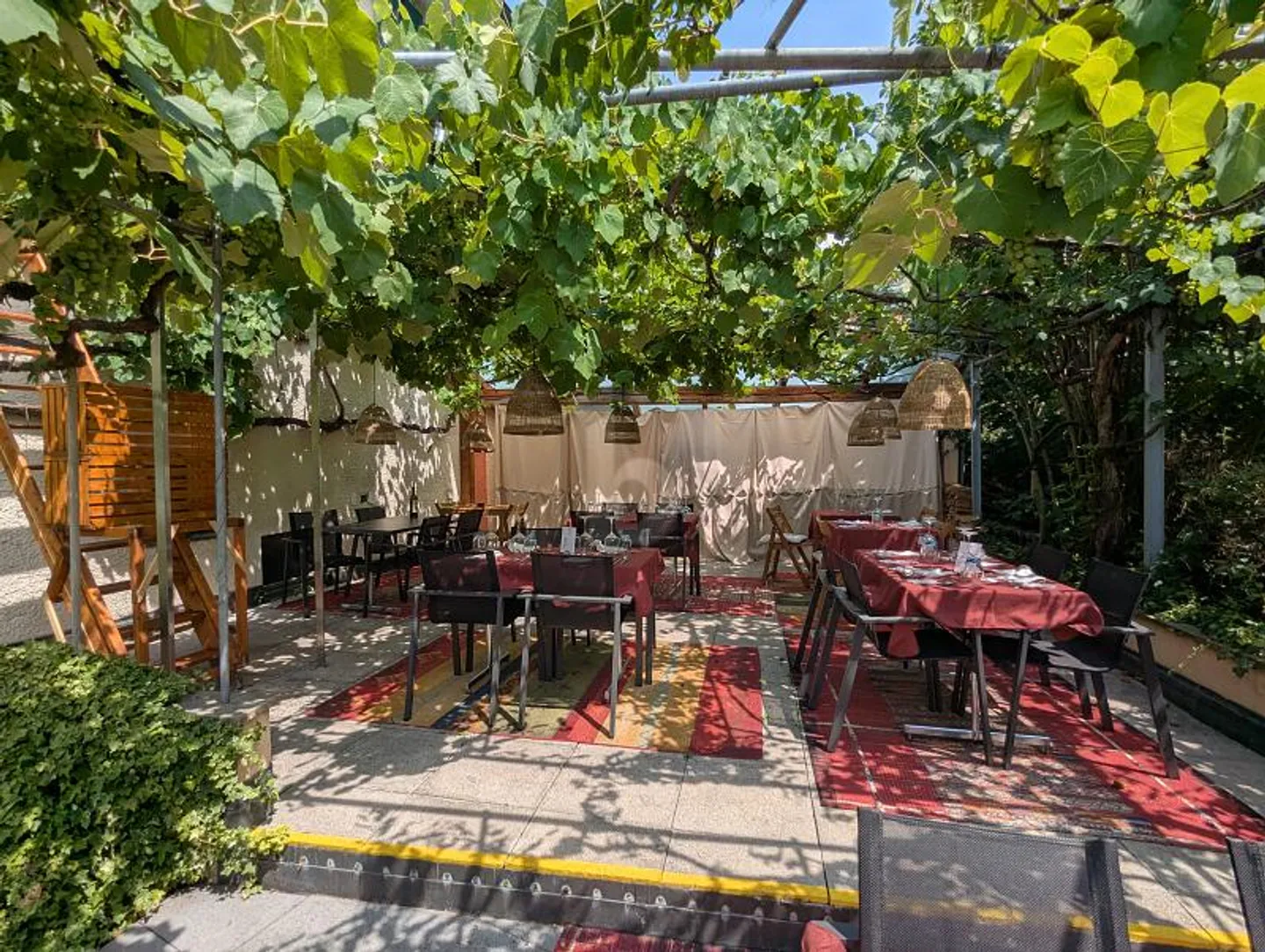 Restaurant italien avec appartements - Photo 5 sur 6