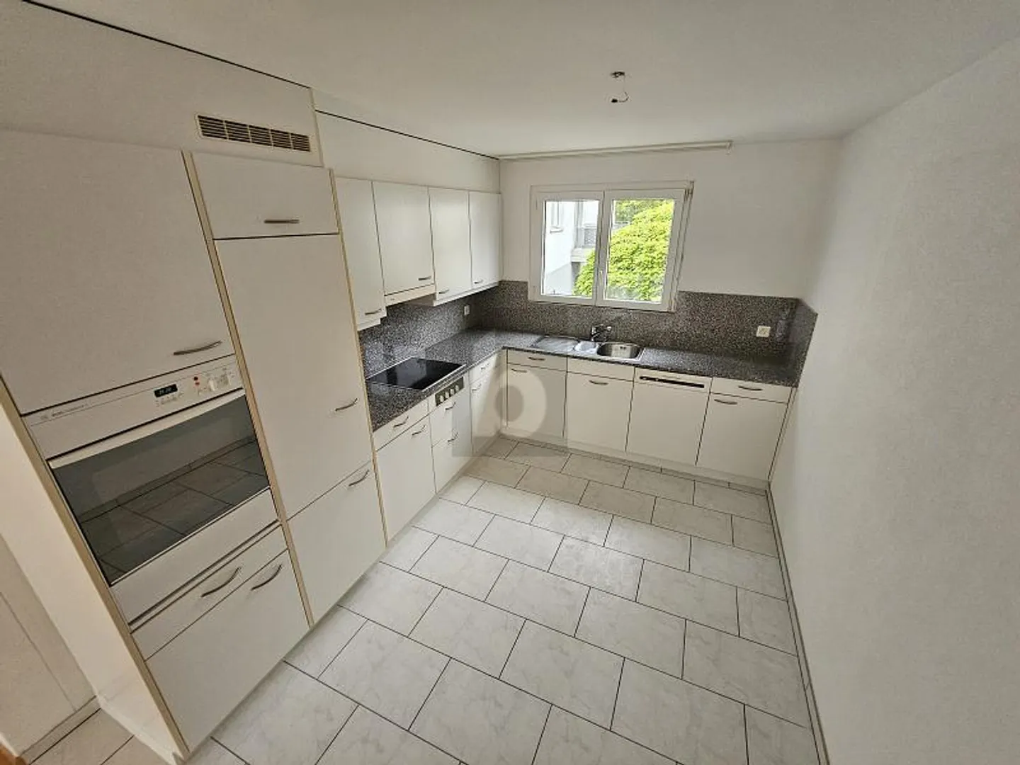 Geräumige Wohnung in Auw - Foto 3 von 6