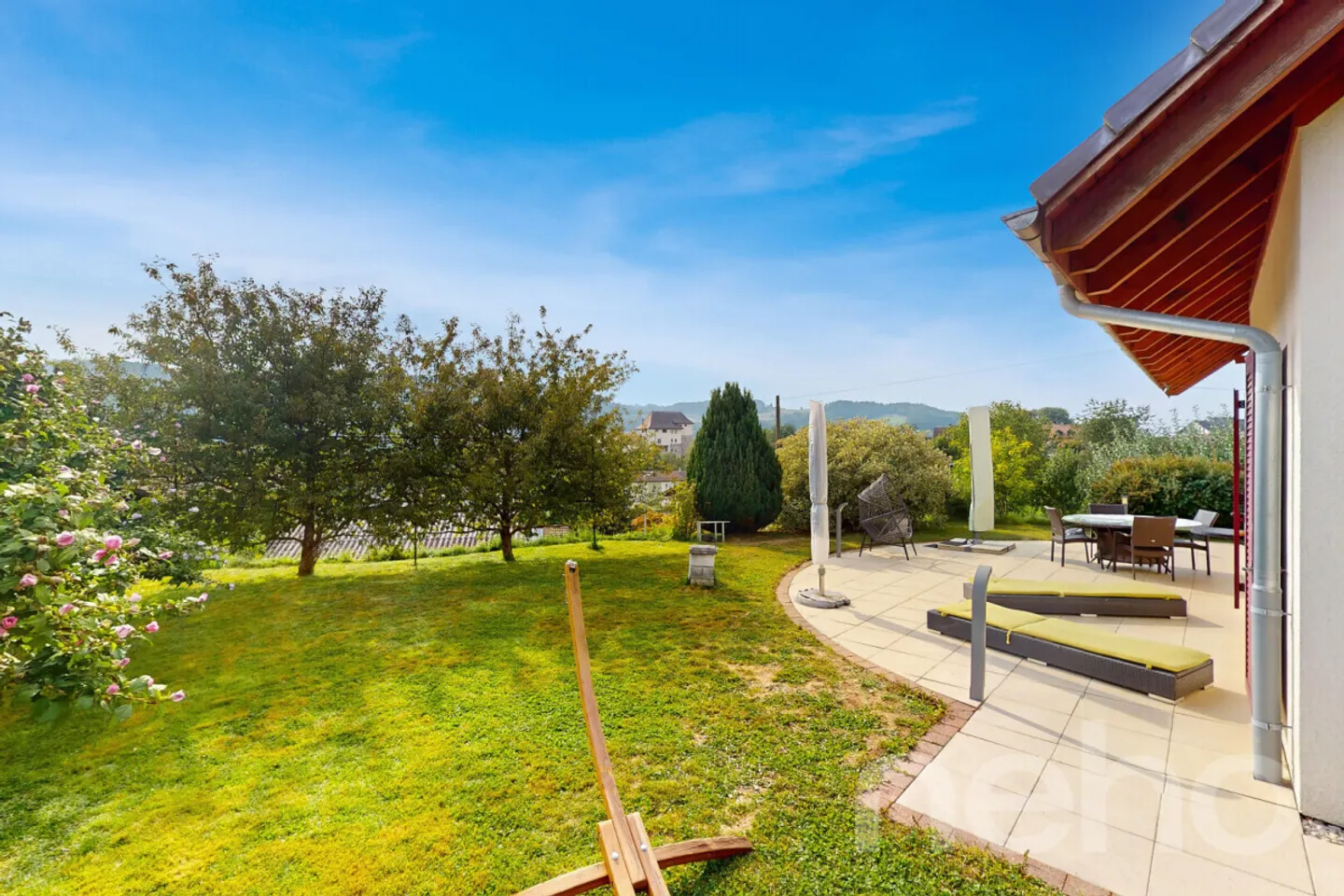 Elegante villa con vista libera - a pochi passi dal cuore di Attalens - Foto 2 di 12