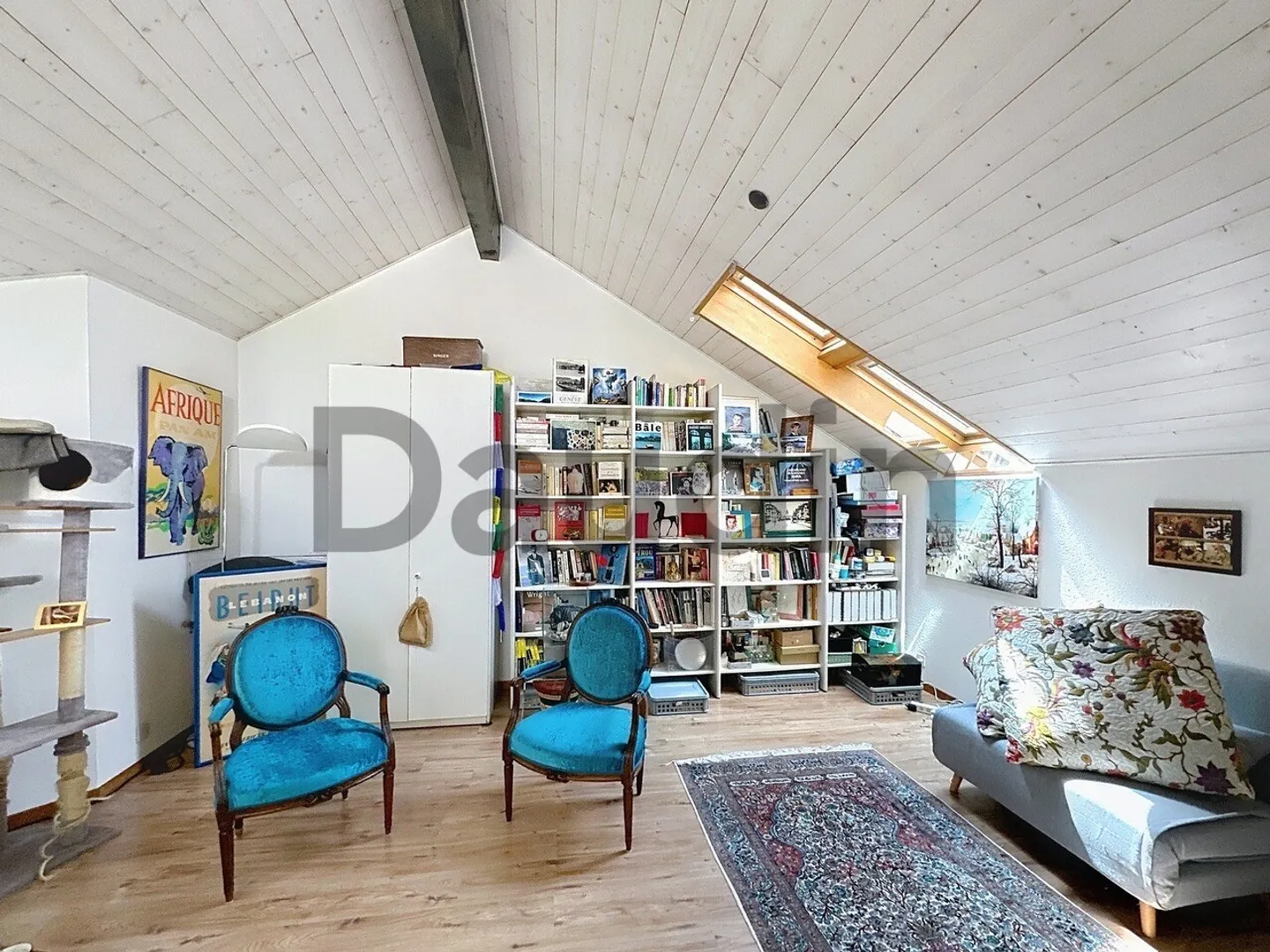 6-Zimmer-Villa in ruhiger Wohngegend - Foto 8 von 9