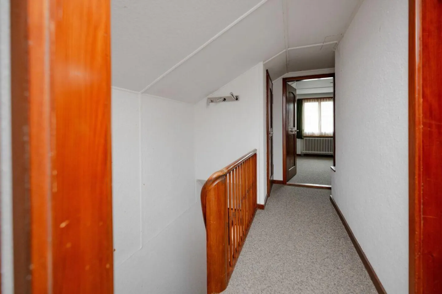 Historisches Einfamilienhaus mit Potenzial in Buchs AG - Foto 9 von 13