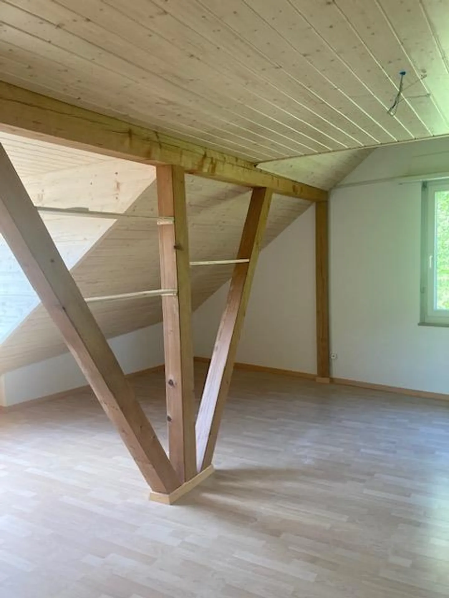 Appartement sous les combles confortable 45 m2, très spécial - Photo 3 sur 6