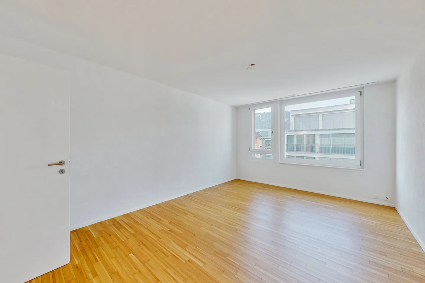 Modern apartment in a central location - Photo 7 of 13