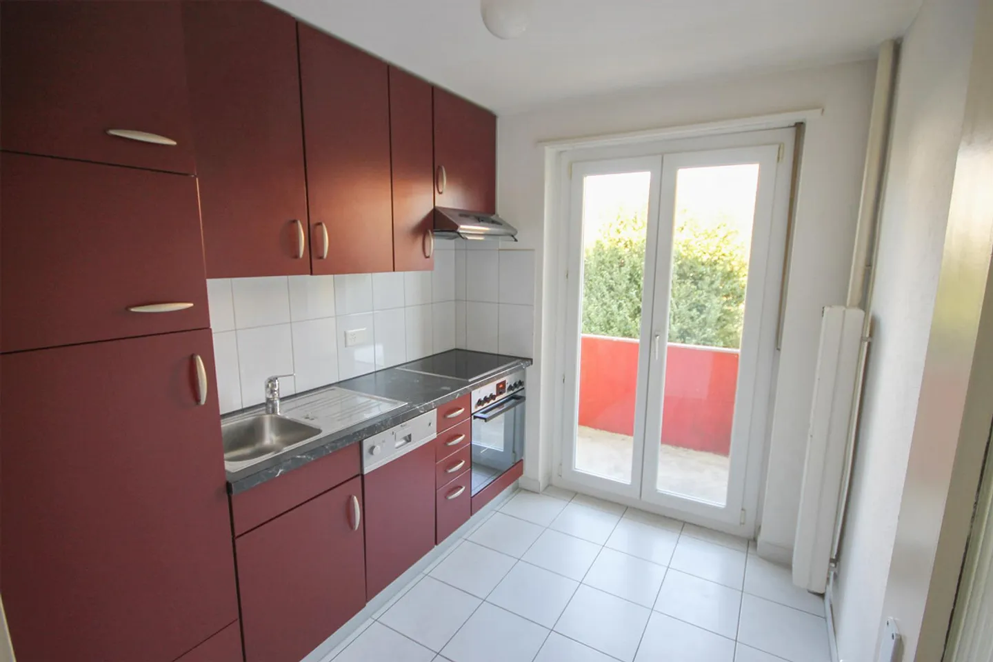 4-room apartment on the 1st floor with balcony in Langenthal - Photo 2 of 5