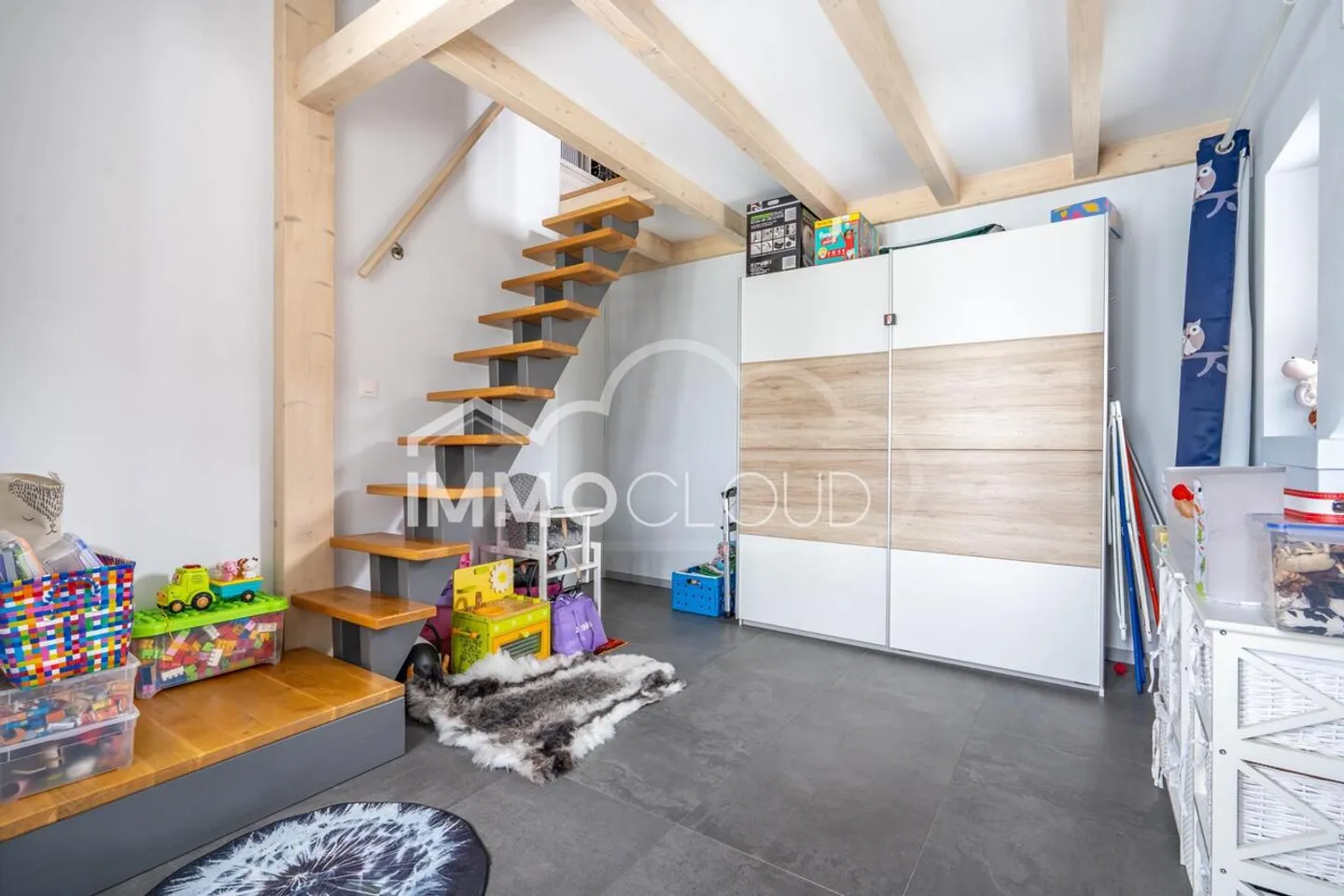 Appartamento con terrazza 3.5 stanze - Foto 6 di 12