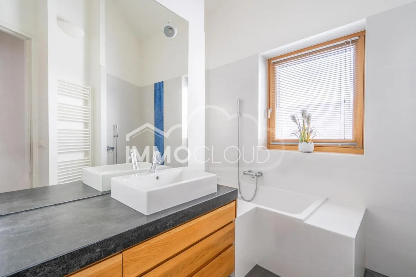 Appartamento con terrazza 3.5 stanze - Foto 9 di 12