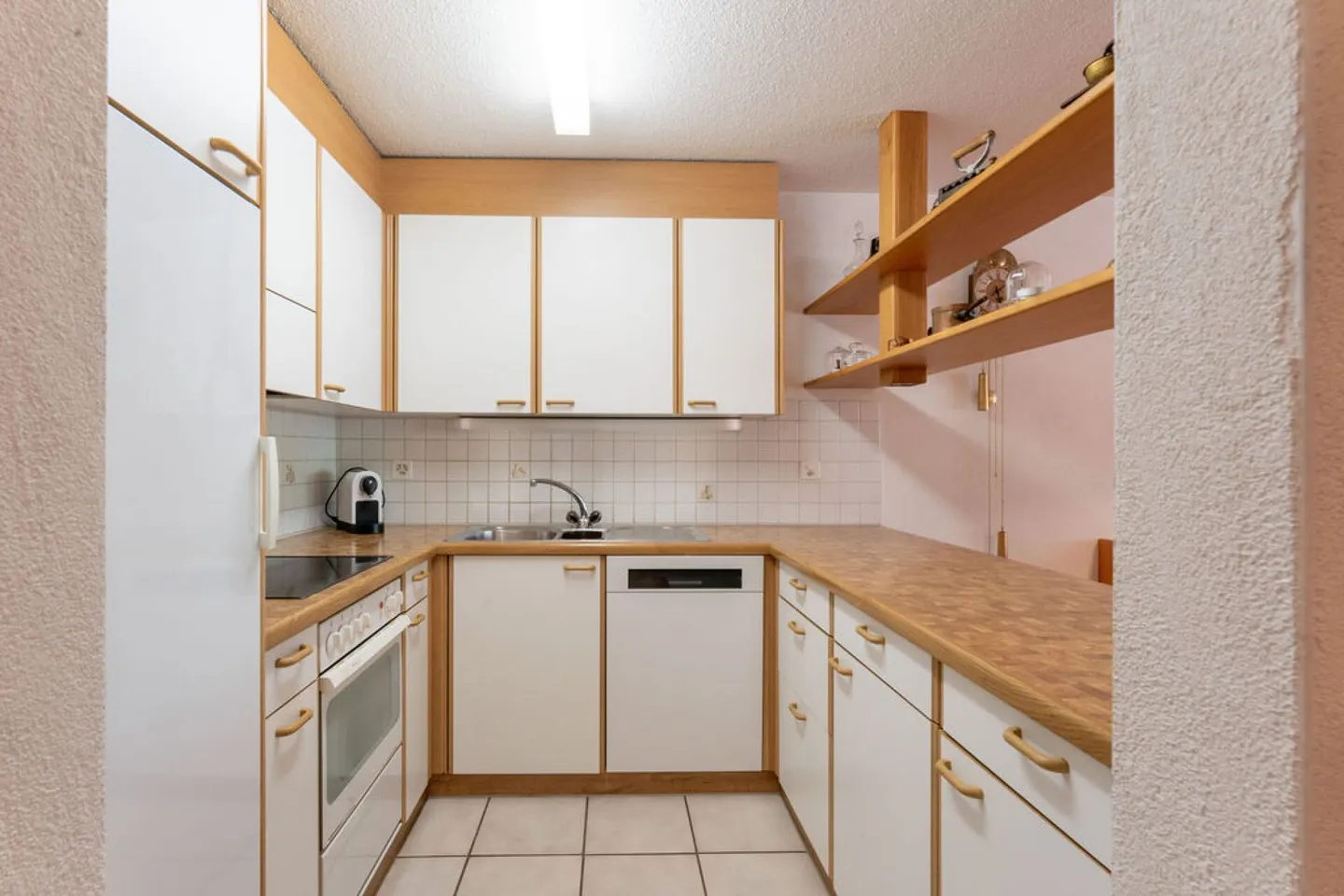 Well-maintained terrace apartment with mountain panorama! - Photo 6 of 13