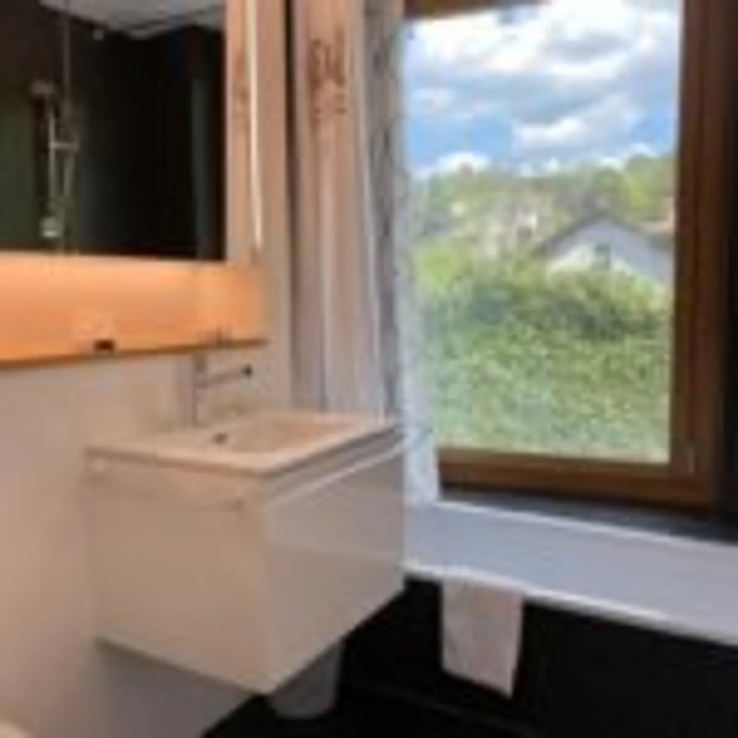 JP4-L3 3.5-Room Apartment on the 1st Floor - Photo 6 of 9