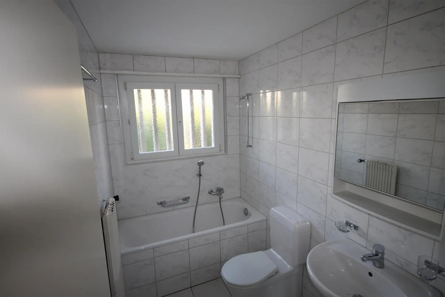 4-room apartment on the 1st floor with balcony in Langenthal - Photo 5 of 5