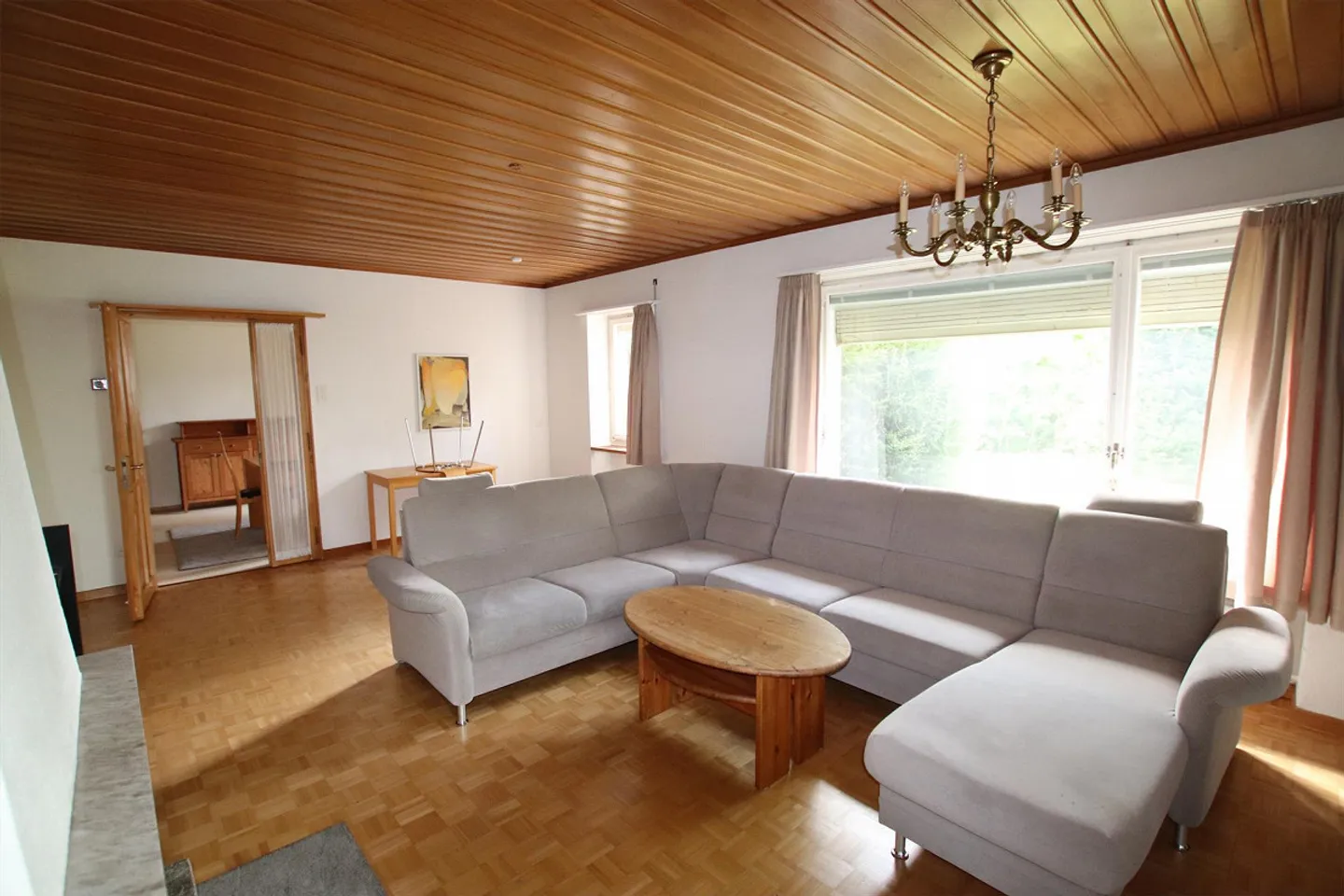 Maison individuelle de 8 pièces à louer - Photo 7 sur 13