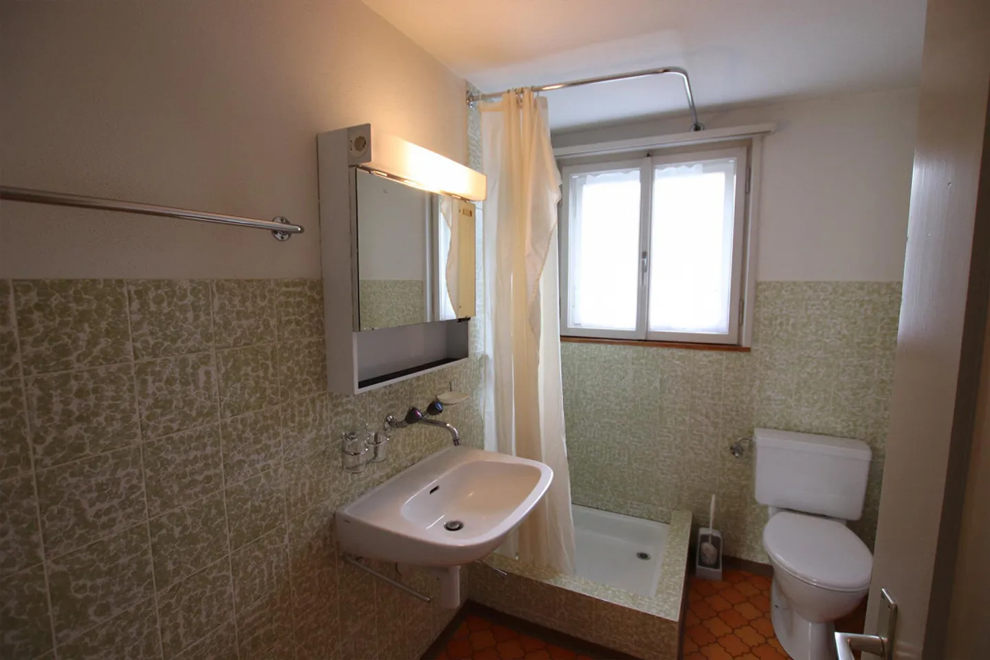 Maison individuelle de 8 pièces à louer - Photo 9 sur 13