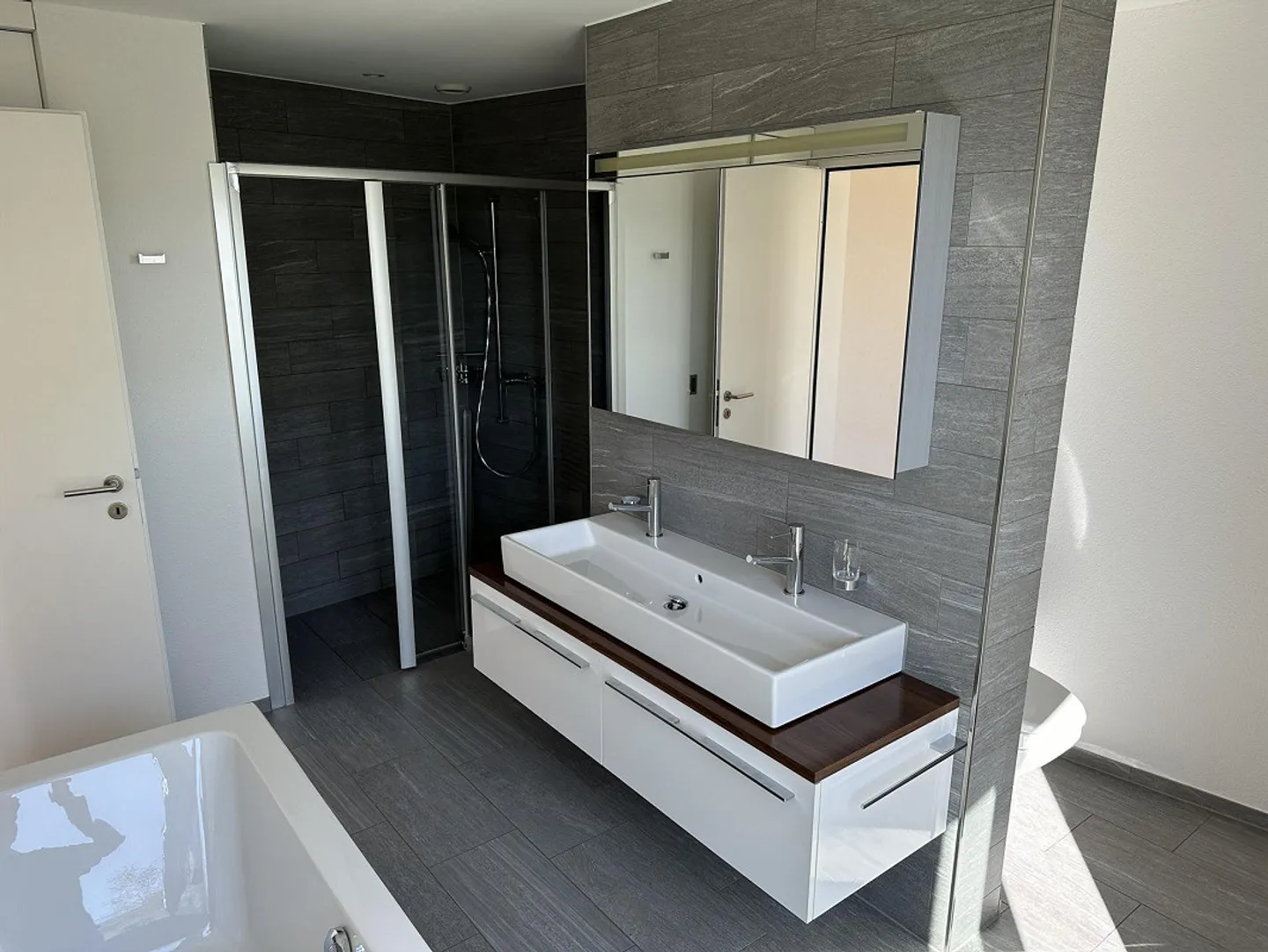Dream apartment in the best location in Wil - Photo 11 of 12
