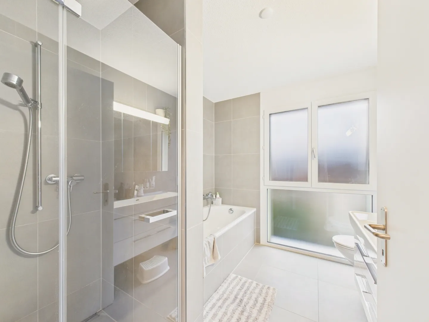 Appartement moderne de 3,5 pièces avec balcon, Rüdtligen-Alchenflüh - Photo 6 sur 8