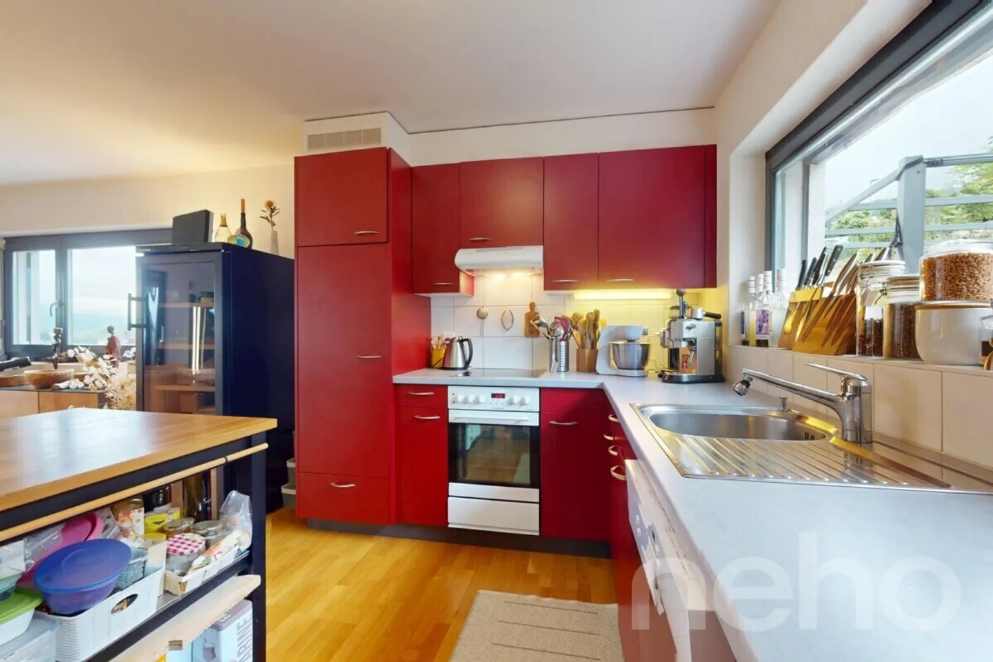 Casa familiare spaziosa con alloggio indipendente - Foto 4 di 13
