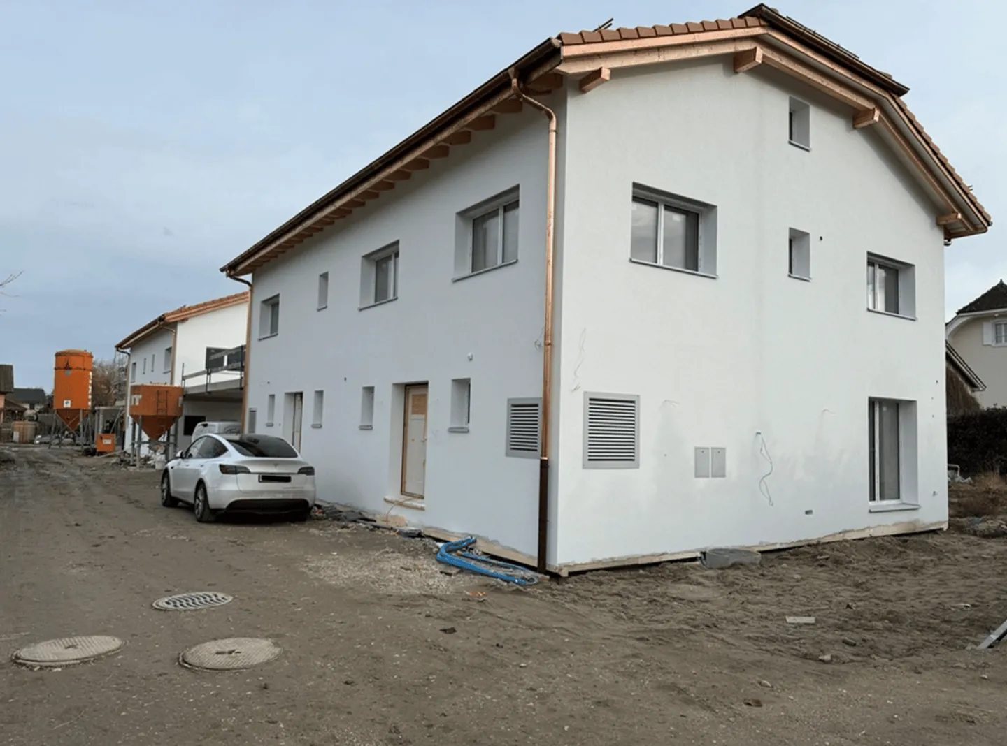 A 20 MINUTES D'YVERDON-LES-BAINS! - Photo 1 sur 11